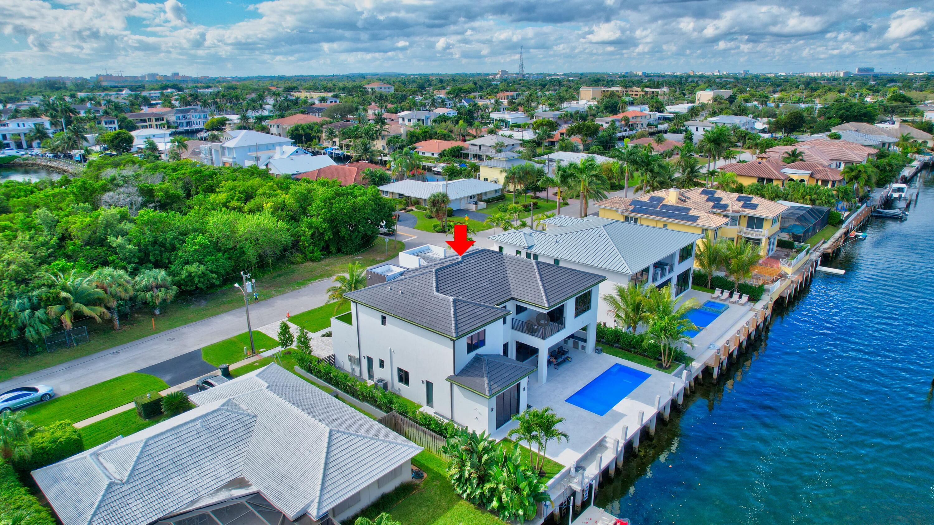 Lake Rogers Isle - Residential