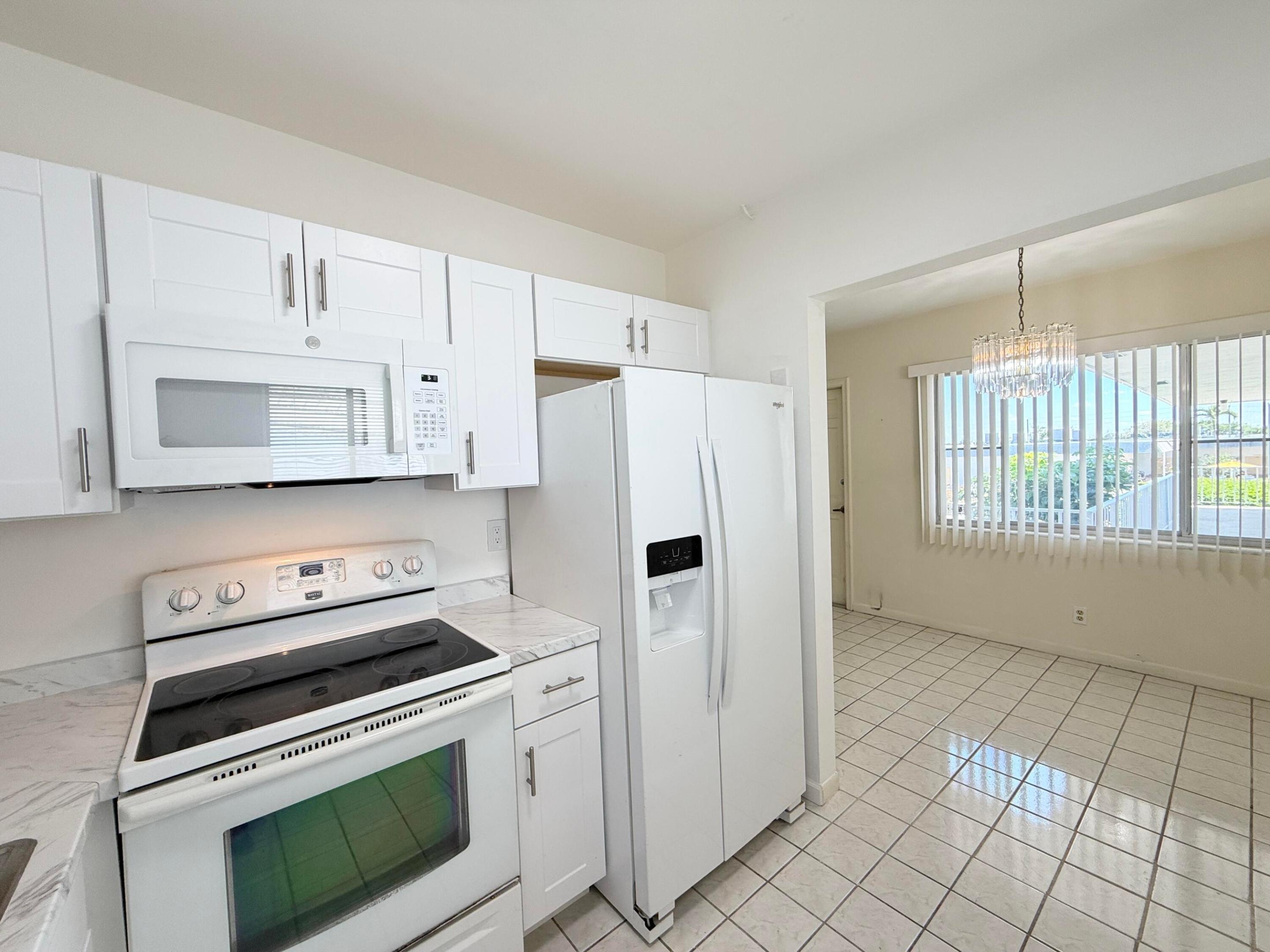 MURRY HILLS - Residential