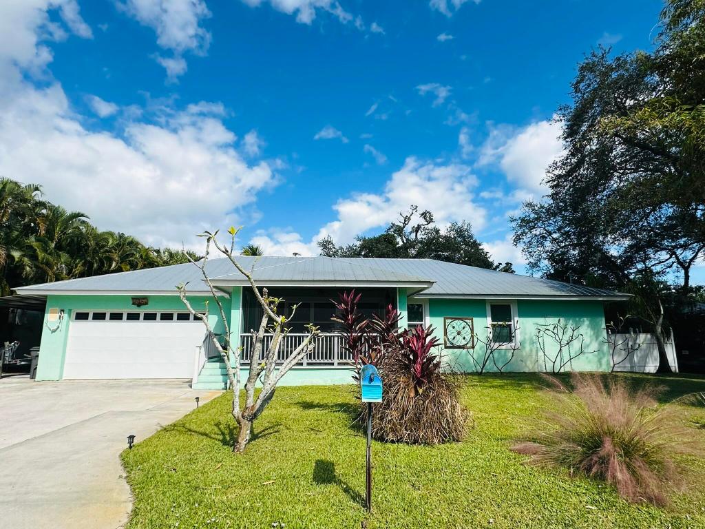 SEASONAL RENTAL ONLY, available October-May!  Come and see this fully furnished beautiful home in the heart of Palm Beach Gardens. Great location close to I-95, downtown gardens, the Mall, Juno Beaches, and Jupiter dining establishments. Home is newer construction and features many upgrades including chefs kitchen, luxurious bathrooms, updated lighting and bath fixtures a private pool, fully fenced backyard, and the list goes on. Come get this one before its gone! Tenant is responsible for caring for pool in between the weekly pool maintenance visits.