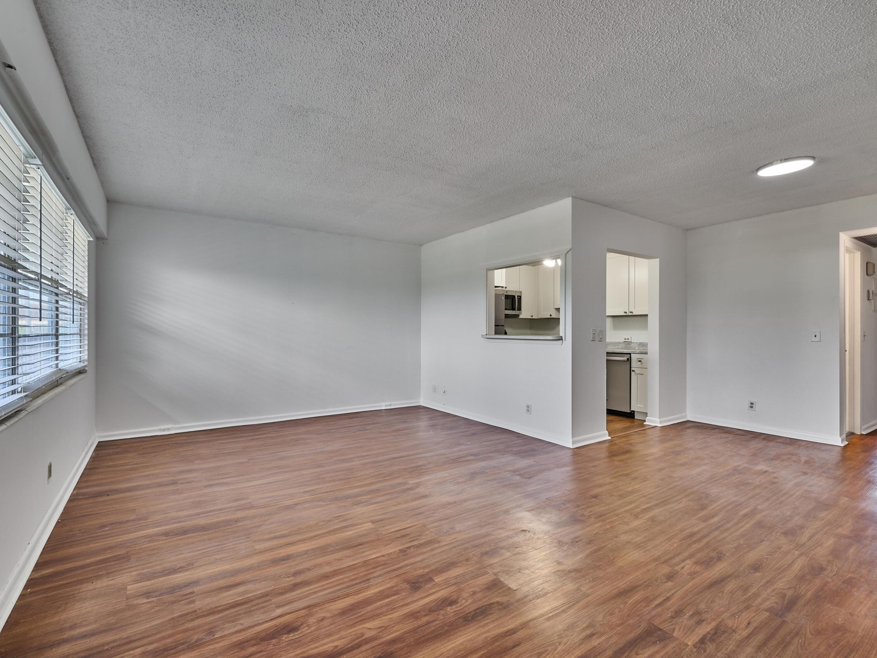 MANSFIELD AT CENTURY VILLAGE CONDO - Residential