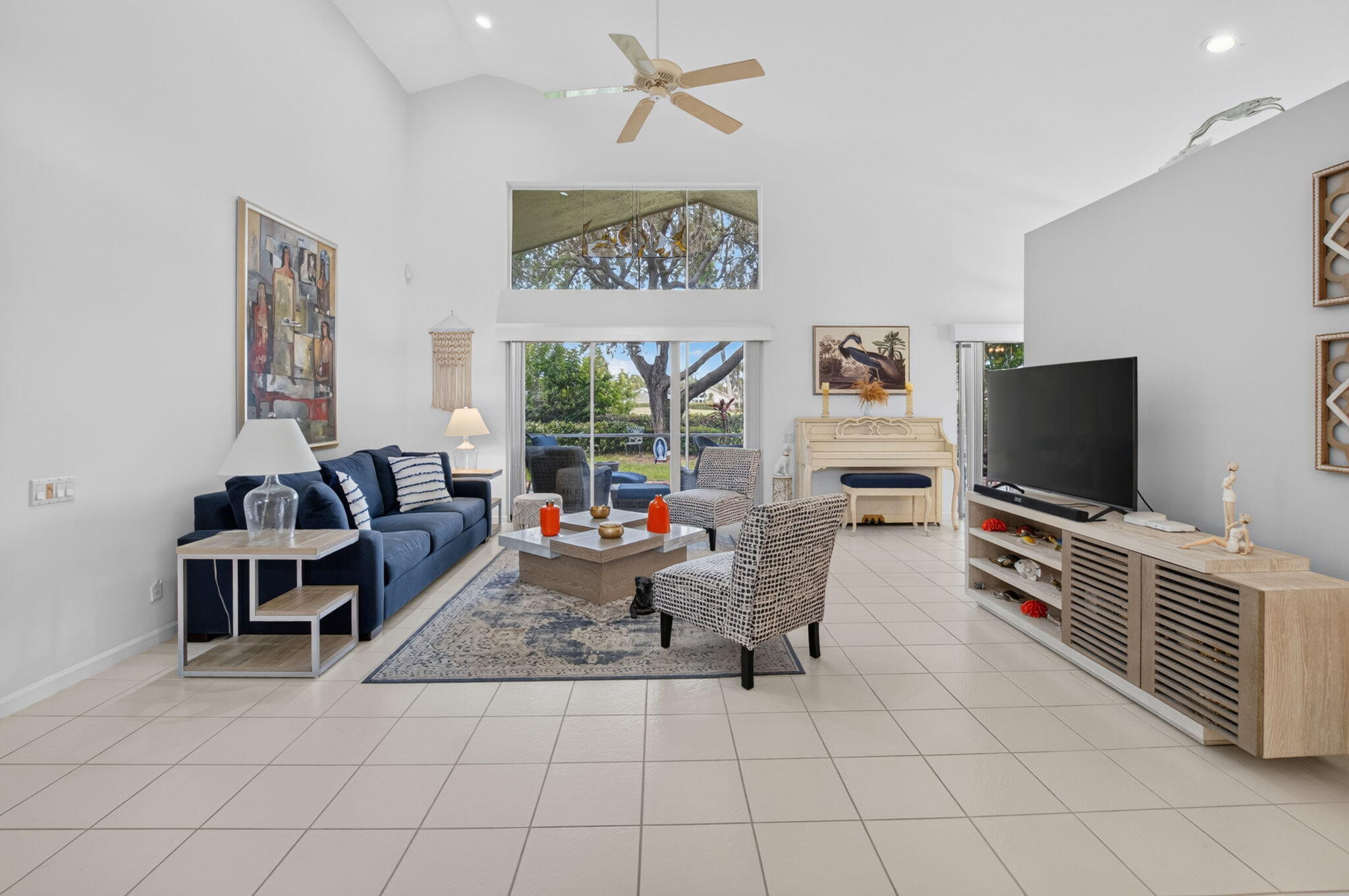 GOLF COLONY - Residential