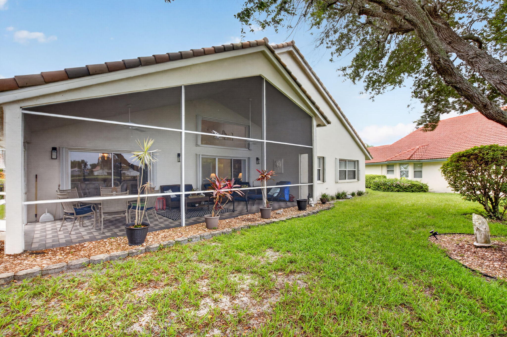 GOLF COLONY - Residential