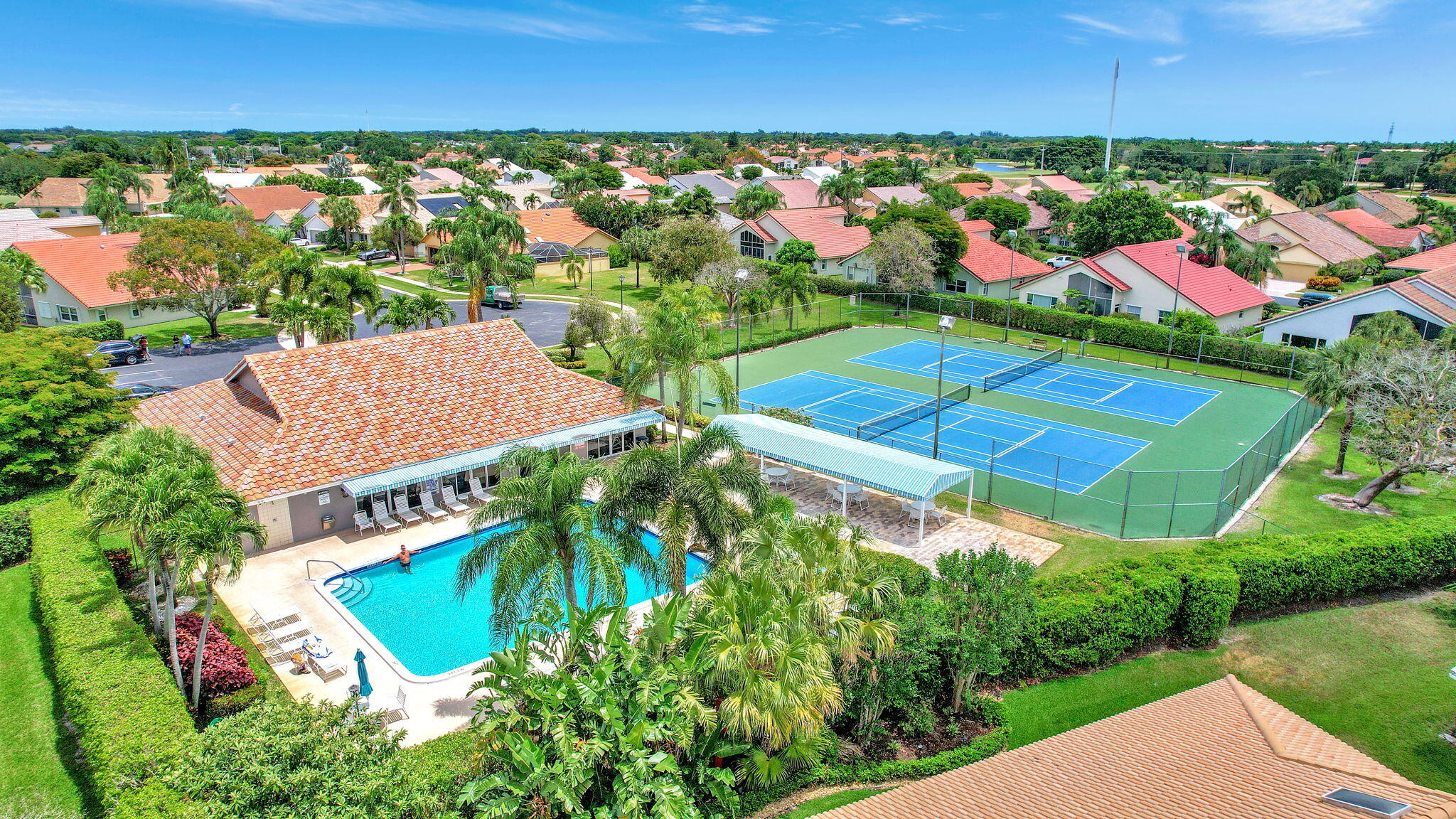 GOLF COLONY - Residential