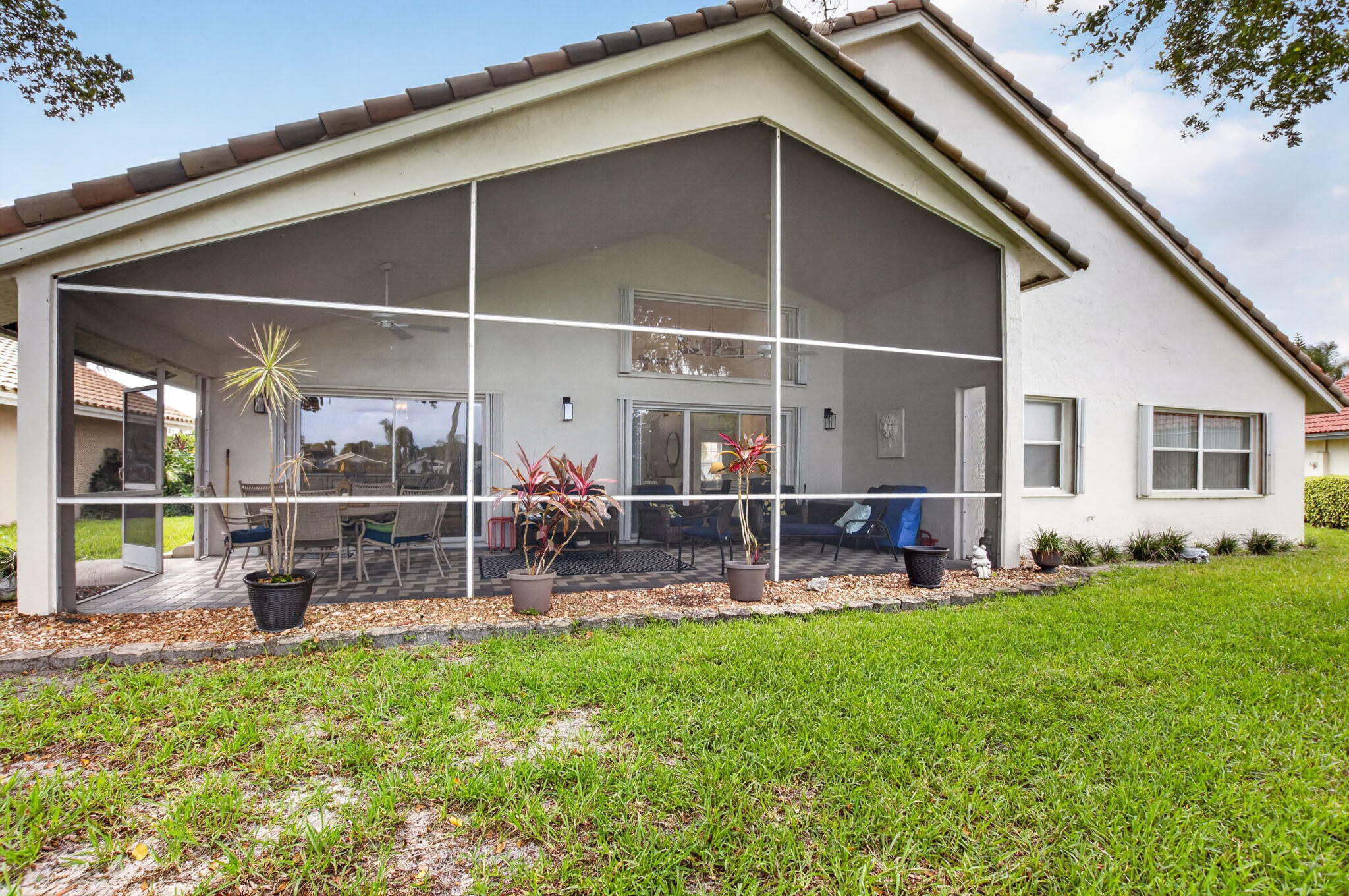 GOLF COLONY - Residential