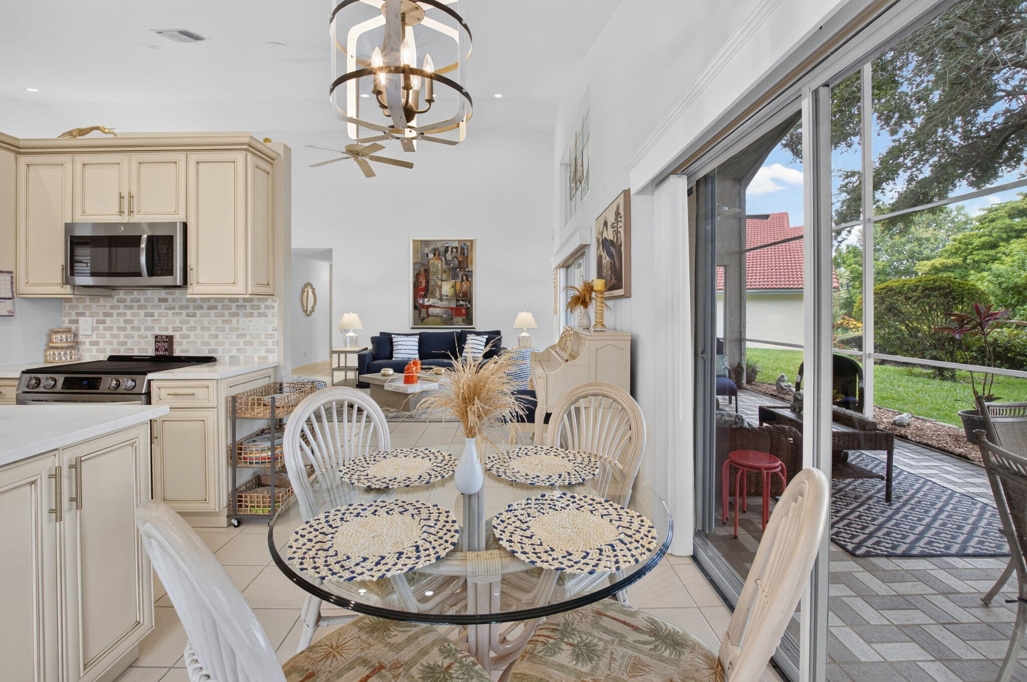 GOLF COLONY - Residential