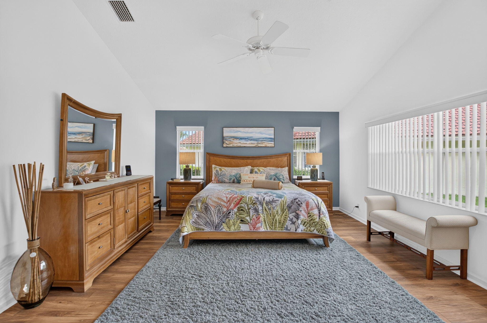 GOLF COLONY - Residential