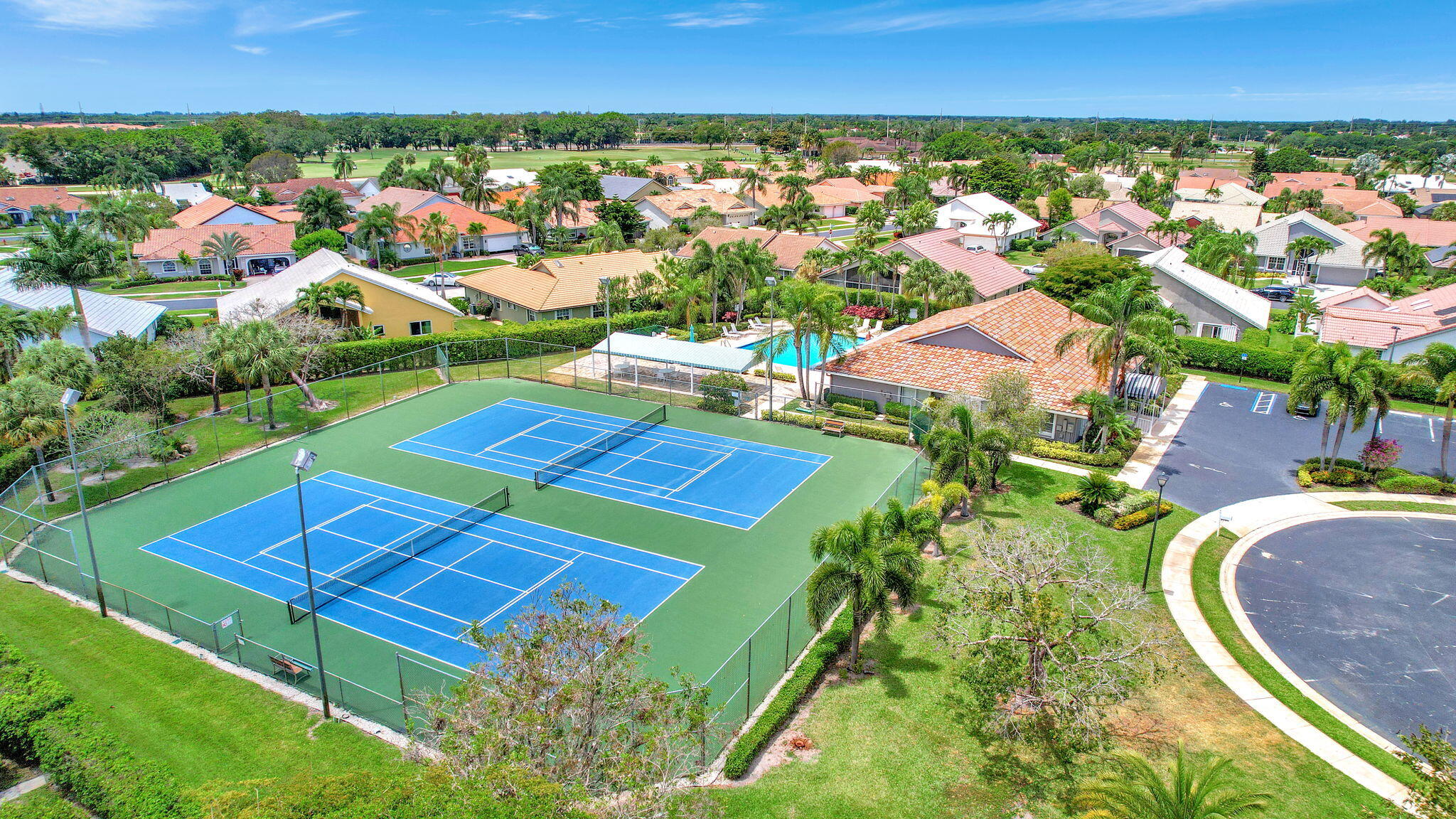 GOLF COLONY - Residential