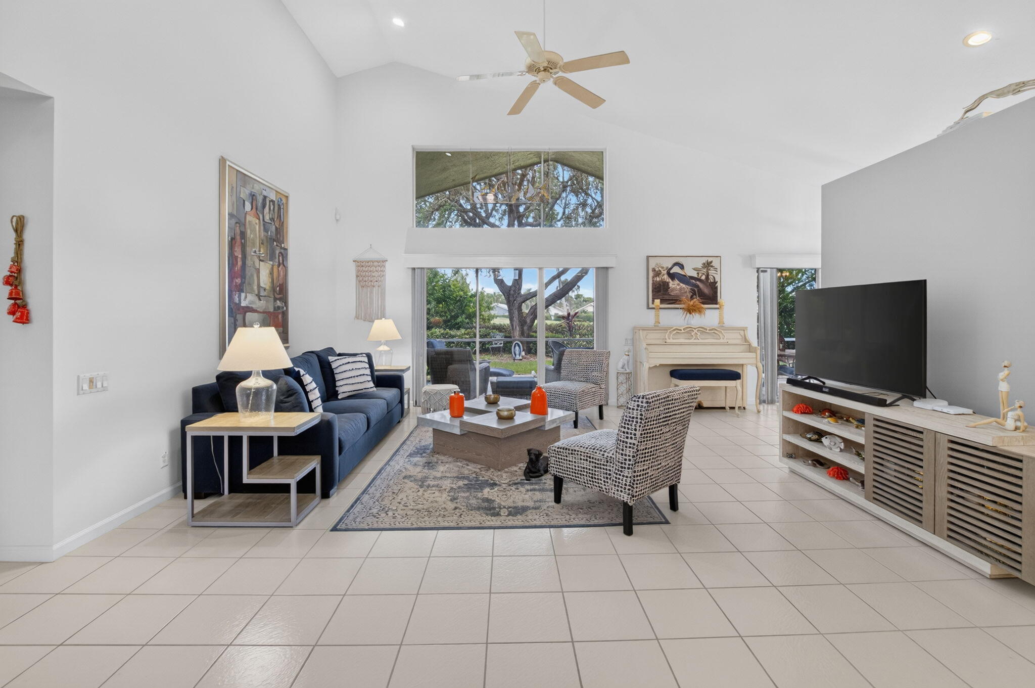 GOLF COLONY - Residential