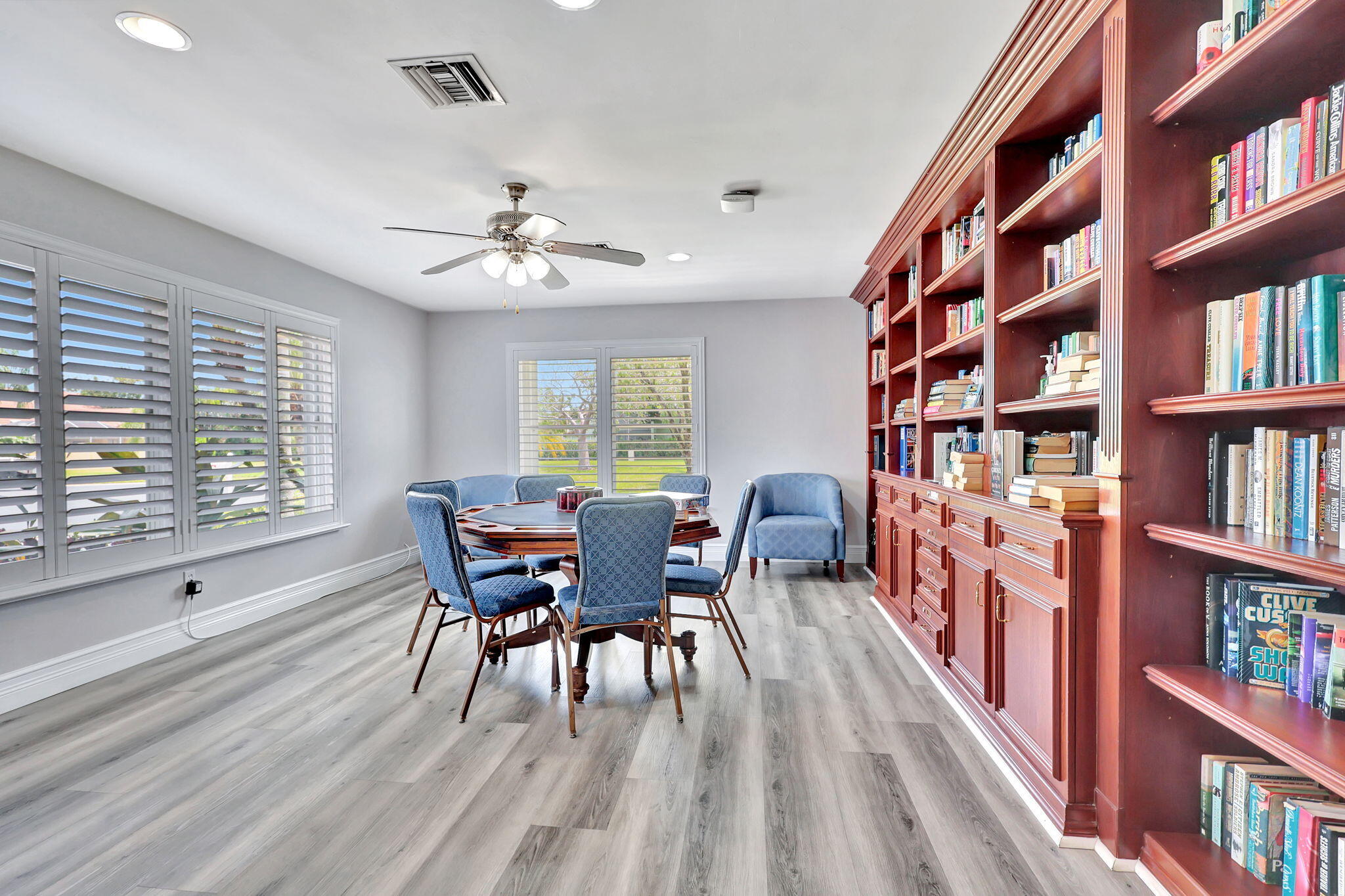 GOLF COLONY - Residential