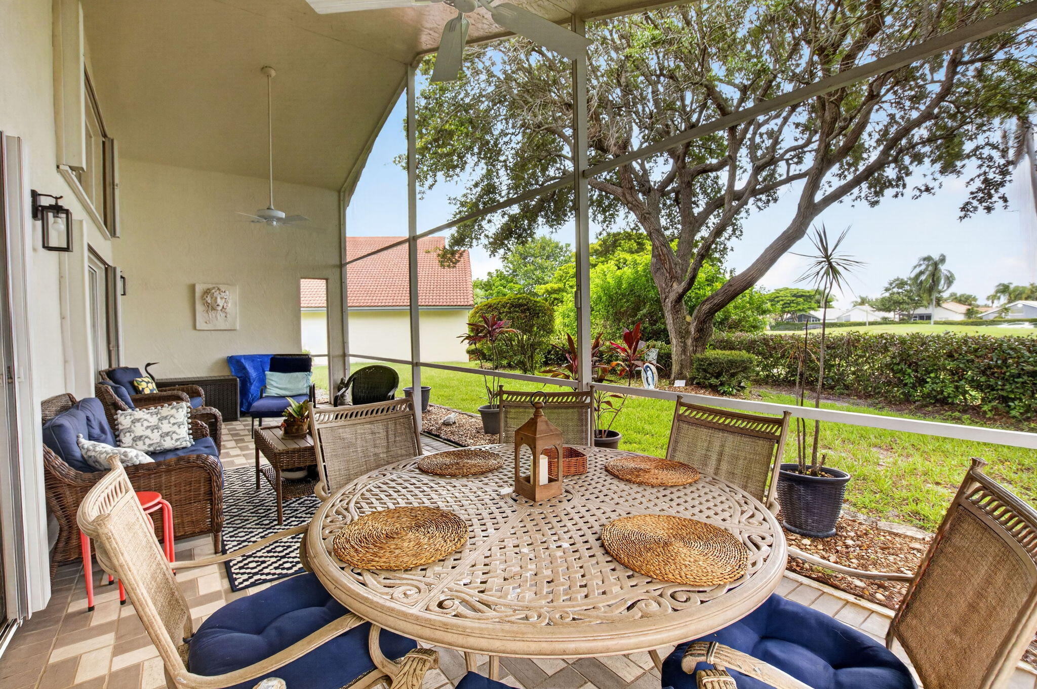 GOLF COLONY - Residential