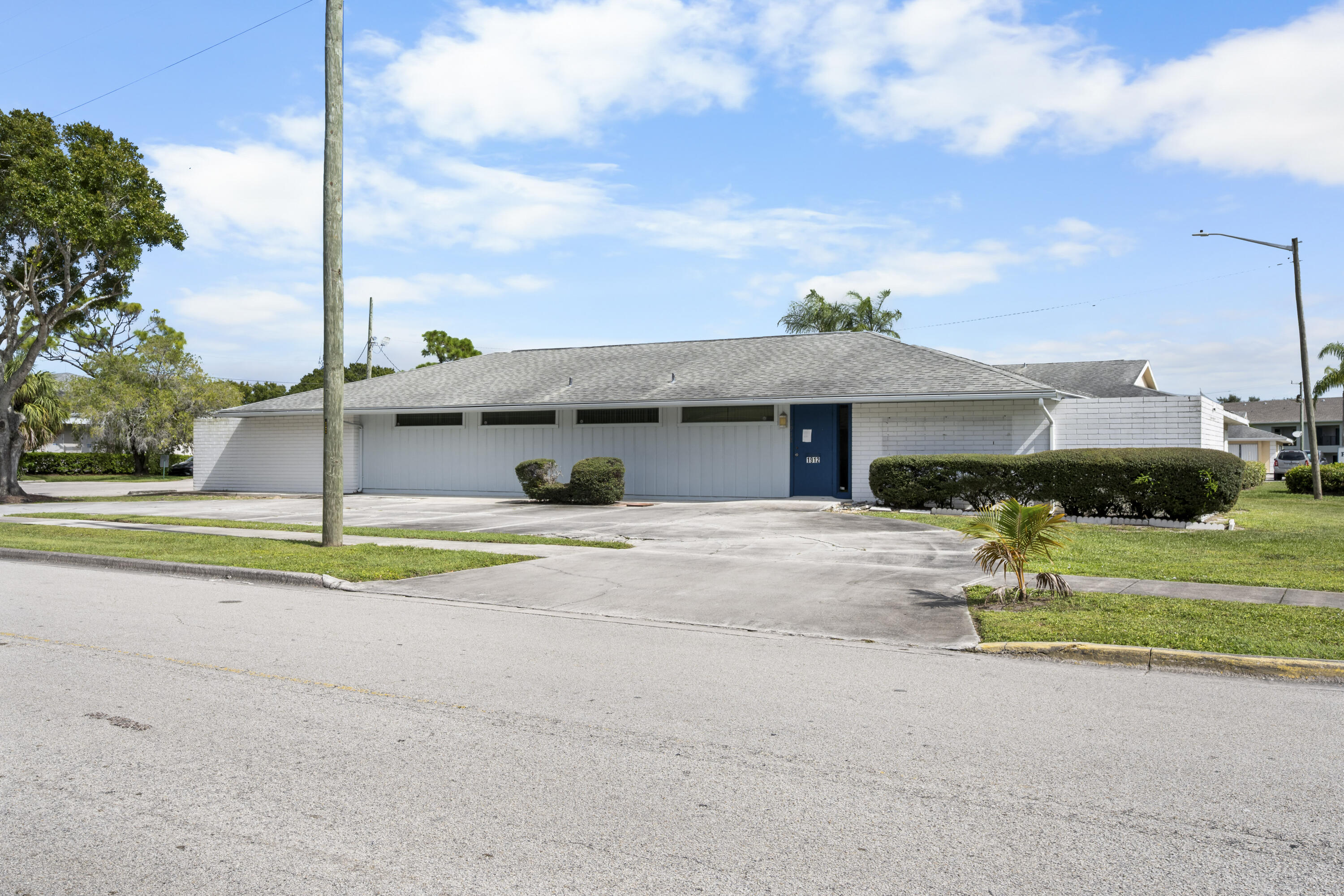 2,100 sq ft free standing medical office building.  Ideal for a general practitioner or specialist.  Prime location- less than 500 feet from Lawnwood Medical Center which has a Heart Institute, Level III Trauma Center, Stroke Center, & Level III Neonatal Intensive Care Unit.  Over $100 million expended on expansions at LWMC in the last 3 years and $70 million in additional expansions underway.  3 exam rooms,4 bathrooms(including full bath with shower in doctors office),  waiting room, 2 offices, Employee break room, Doctors break room, reception office, workstations, and storage.
9 parking spaces + circle driveway patient drop off + private carport for doctor.  A/C replaced in 12/28/21.  Exterior newly painted.