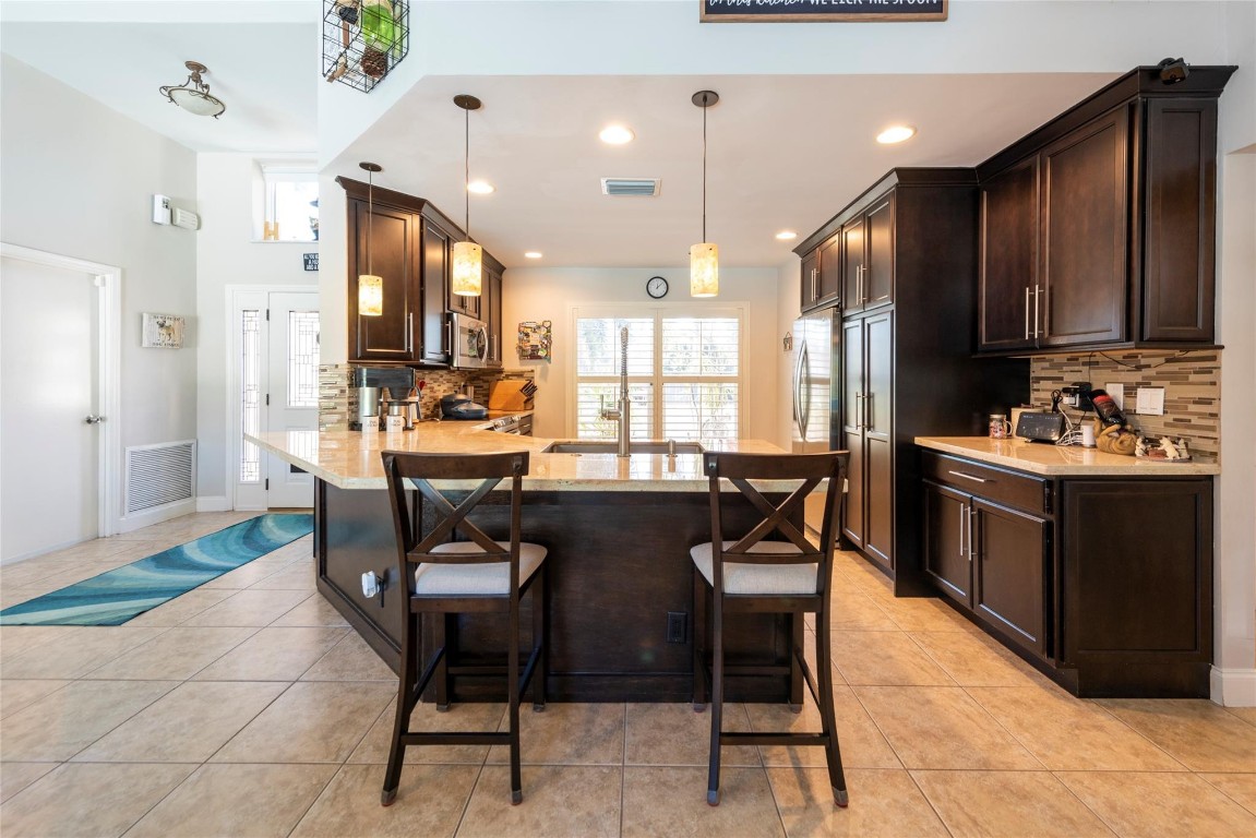 Meadows 300 01 - Residential