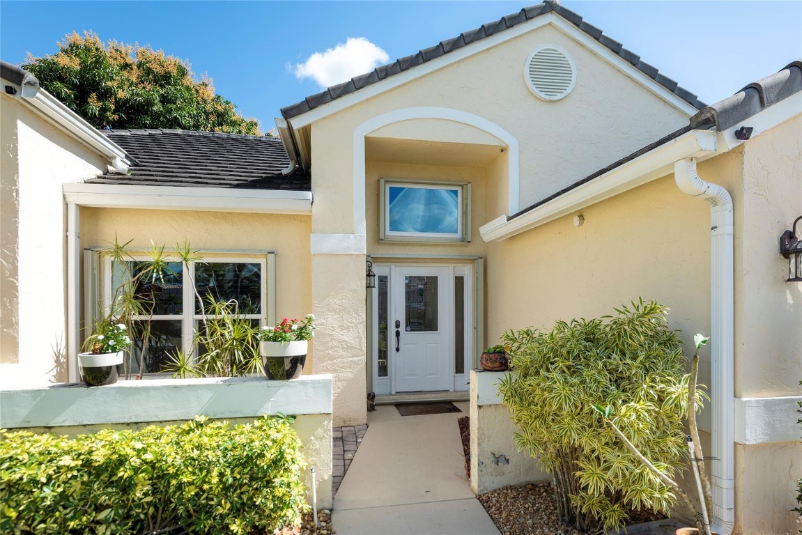 Meadows 300 01 - Residential