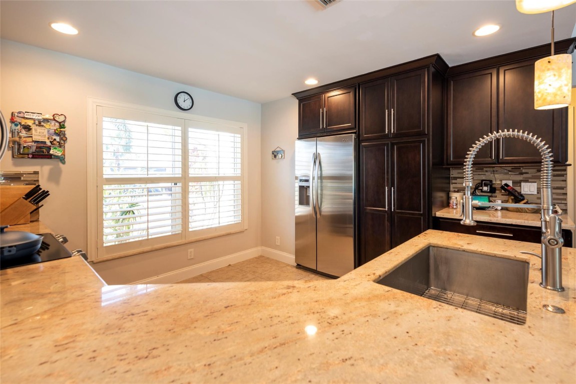 Meadows 300 01 - Residential