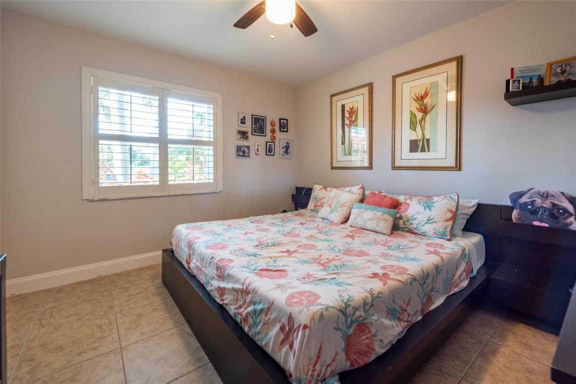 Meadows 300 01 - Residential