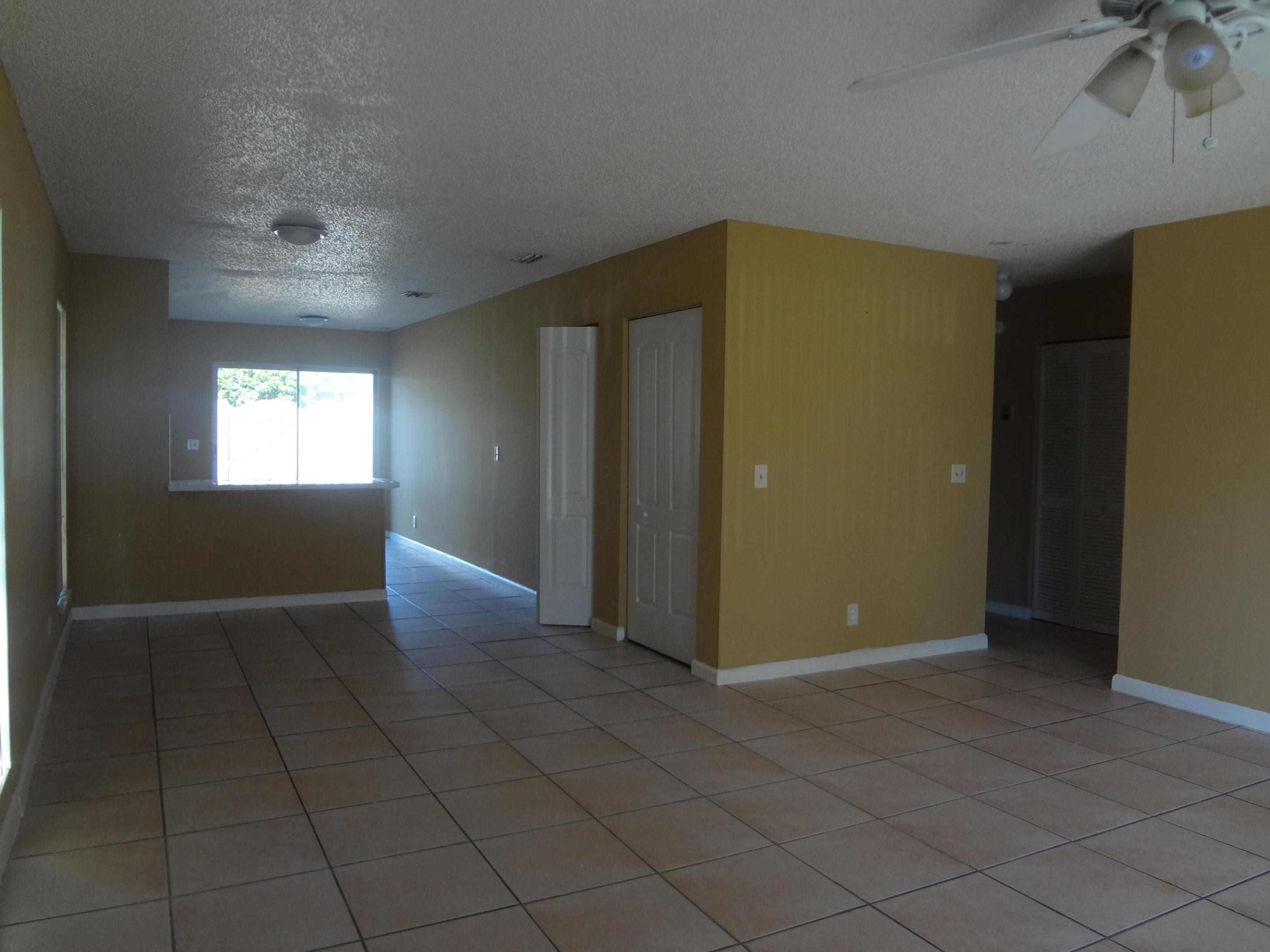 FOREST GLEN - Residential Income