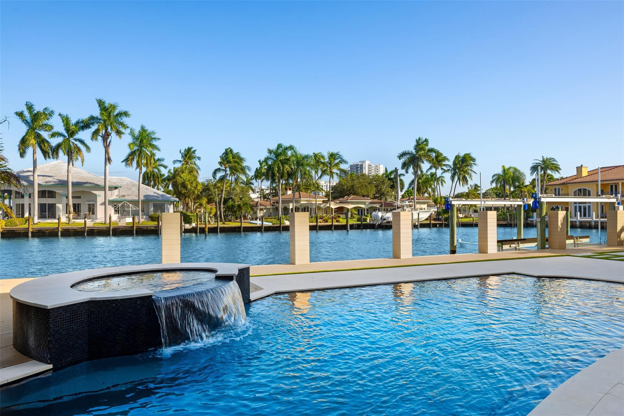 Lauderdale Beach Ext - Residential