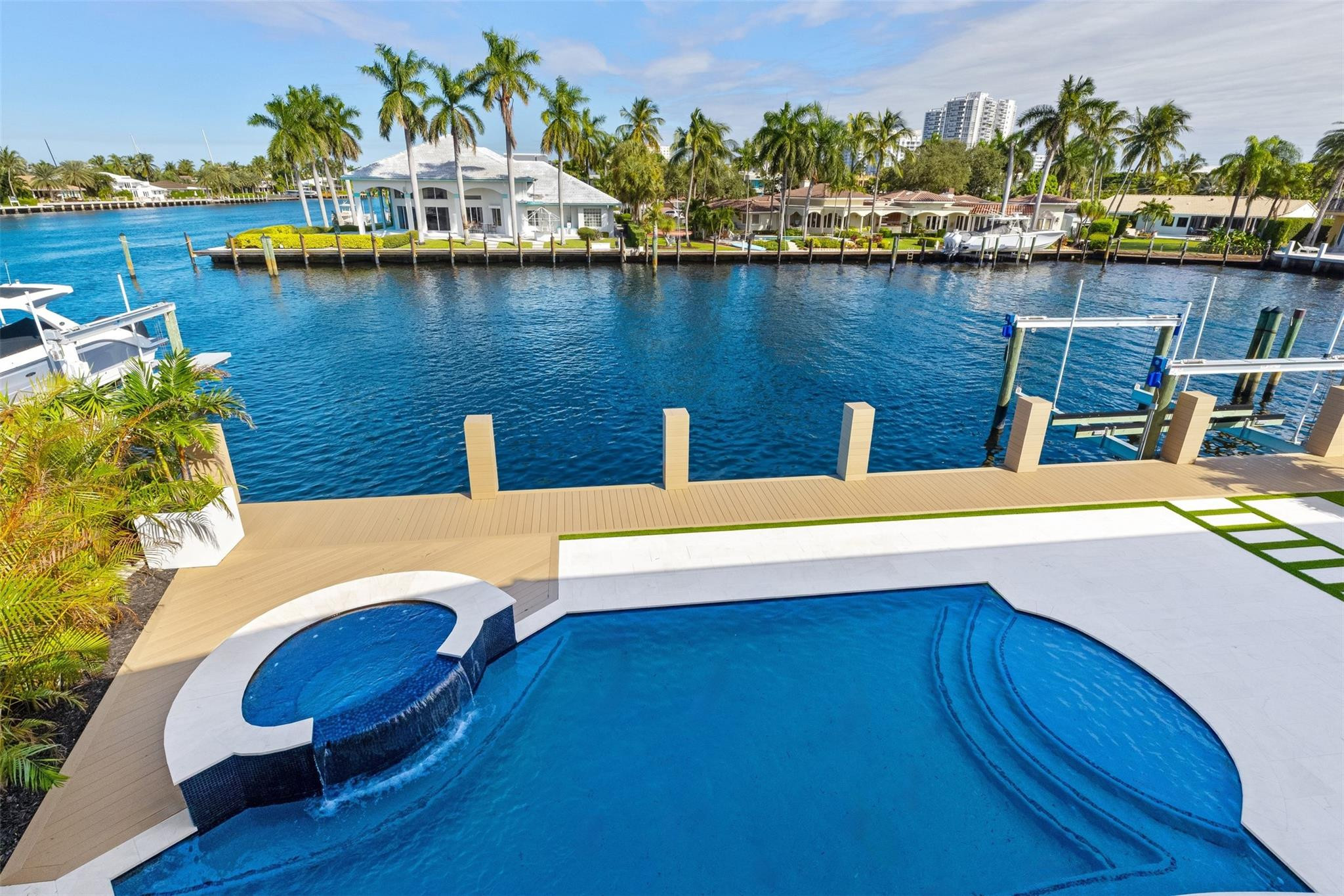 Lauderdale Beach Ext - Residential