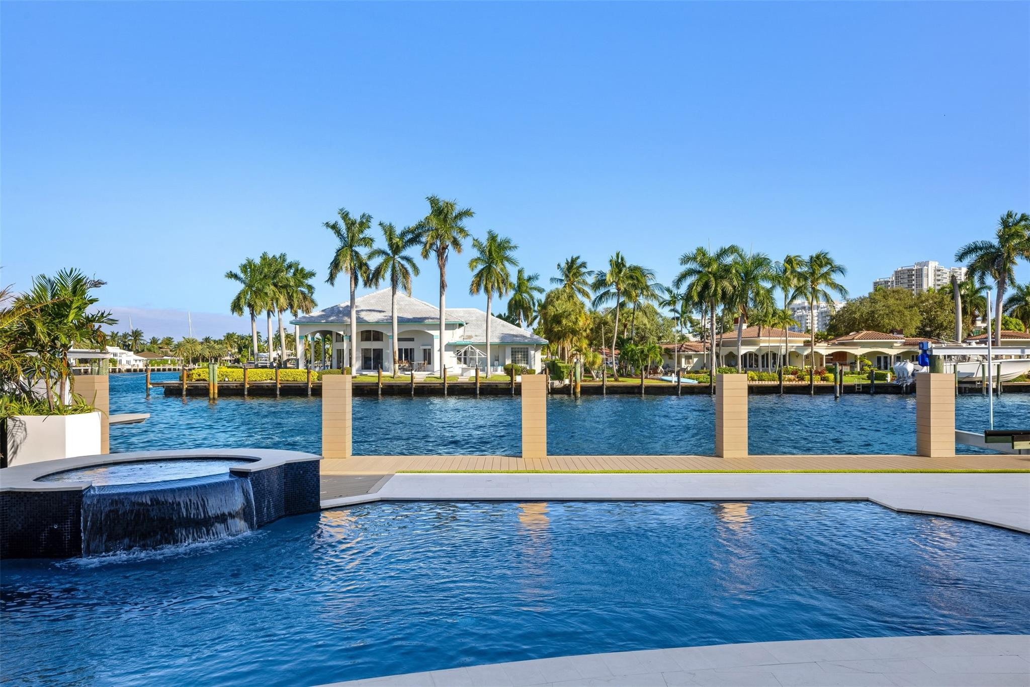 Lauderdale Beach Ext - Residential