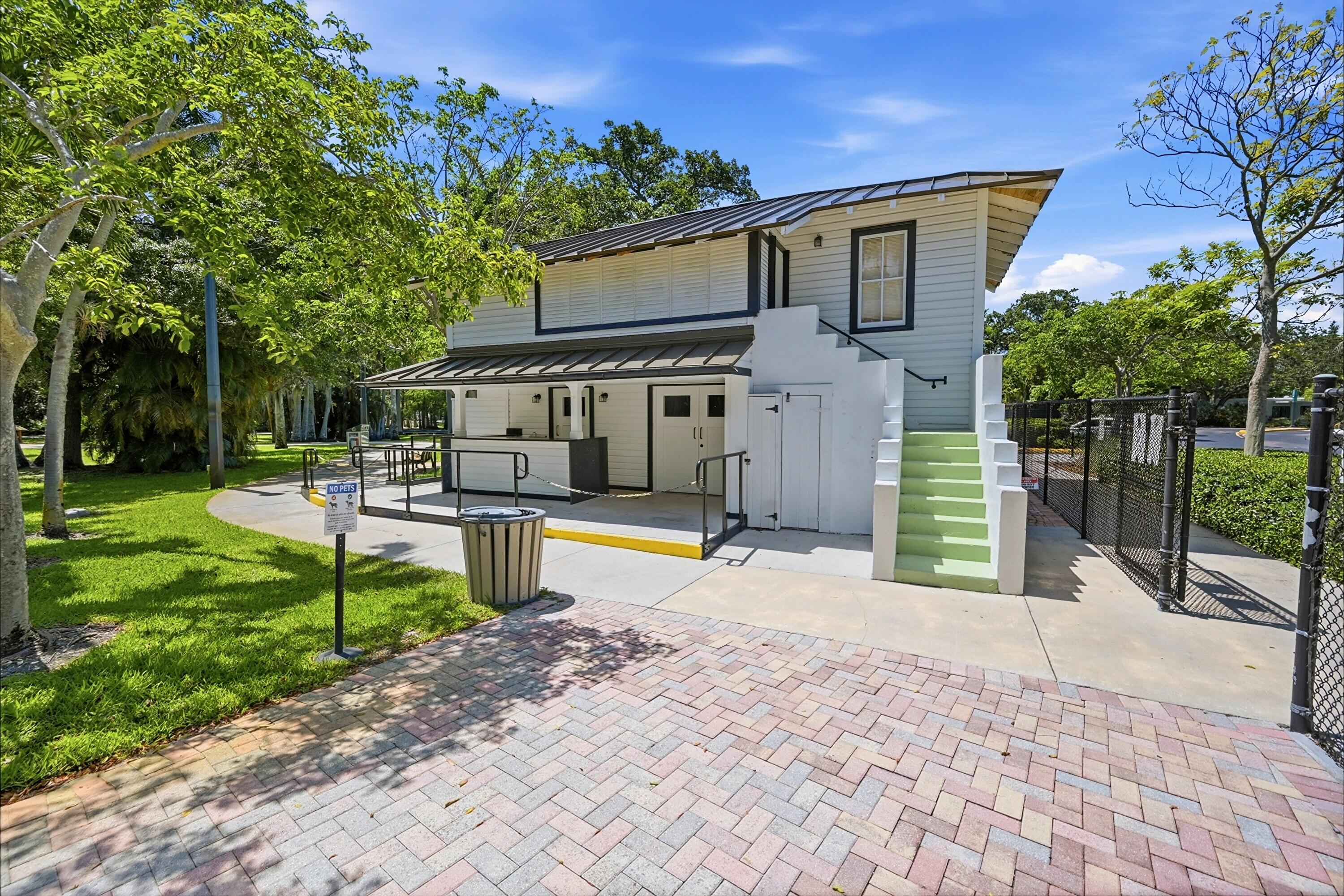 ANNIES CASTLE CONDO - Residential