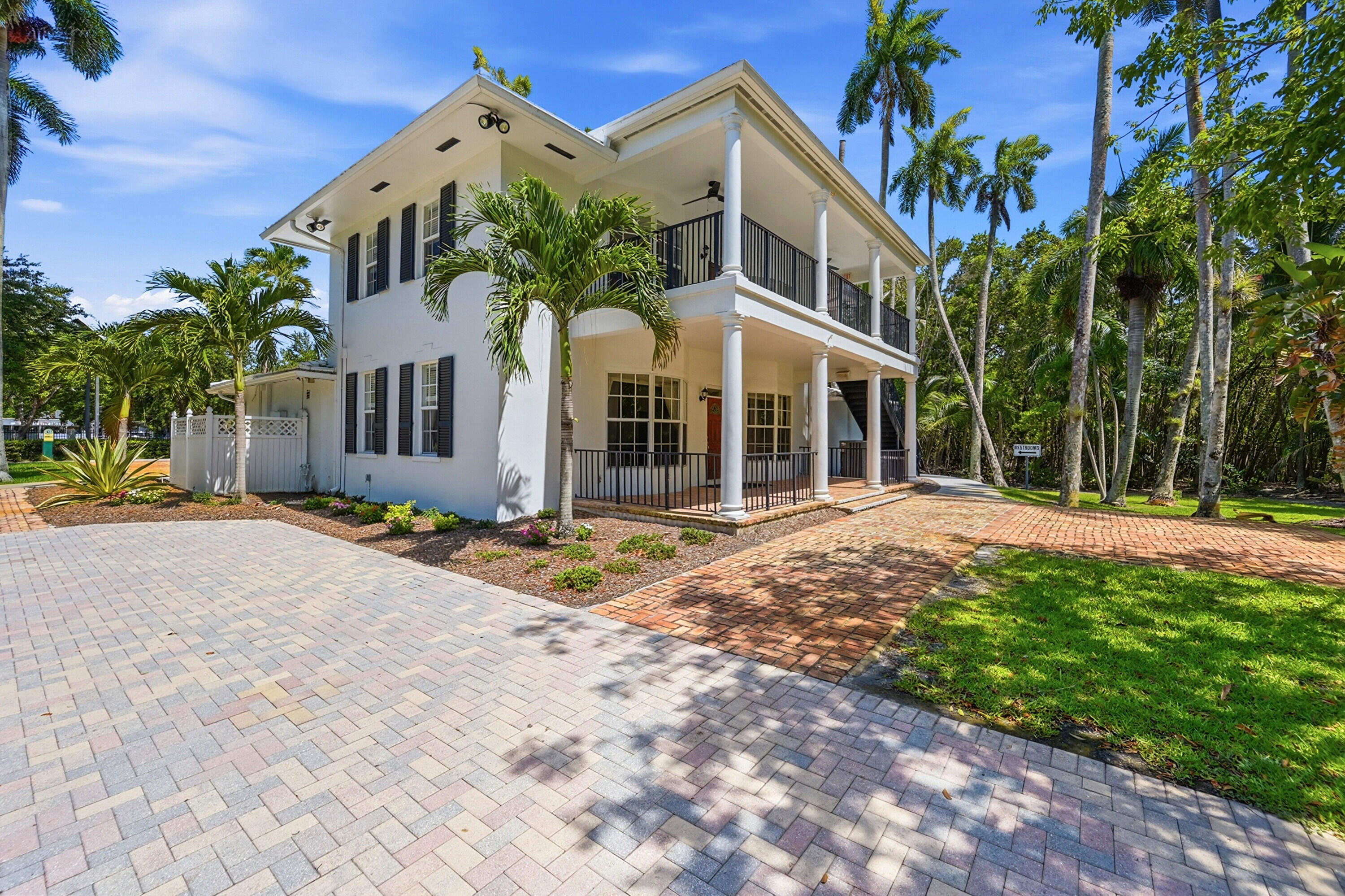 ANNIES CASTLE CONDO - Residential