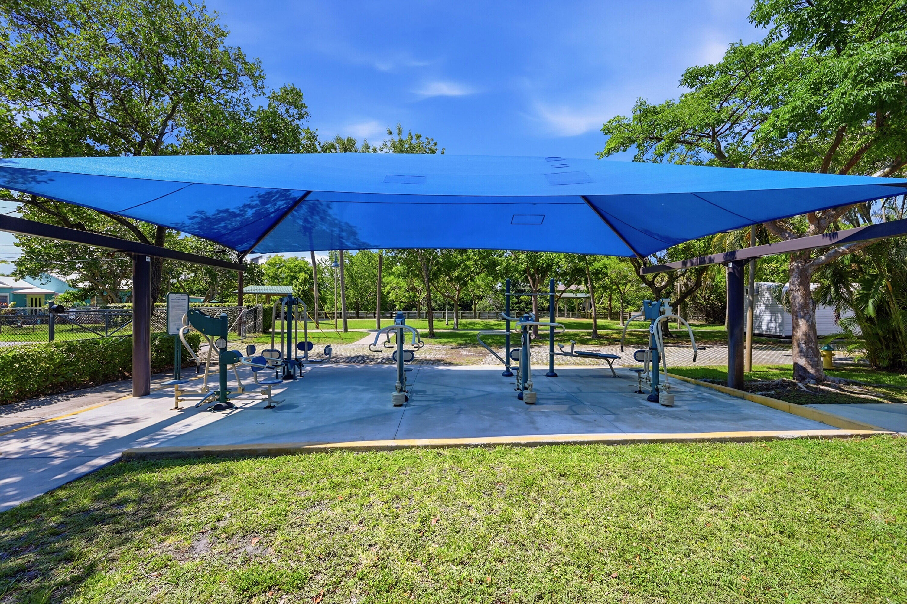 ANNIES CASTLE CONDO - Residential
