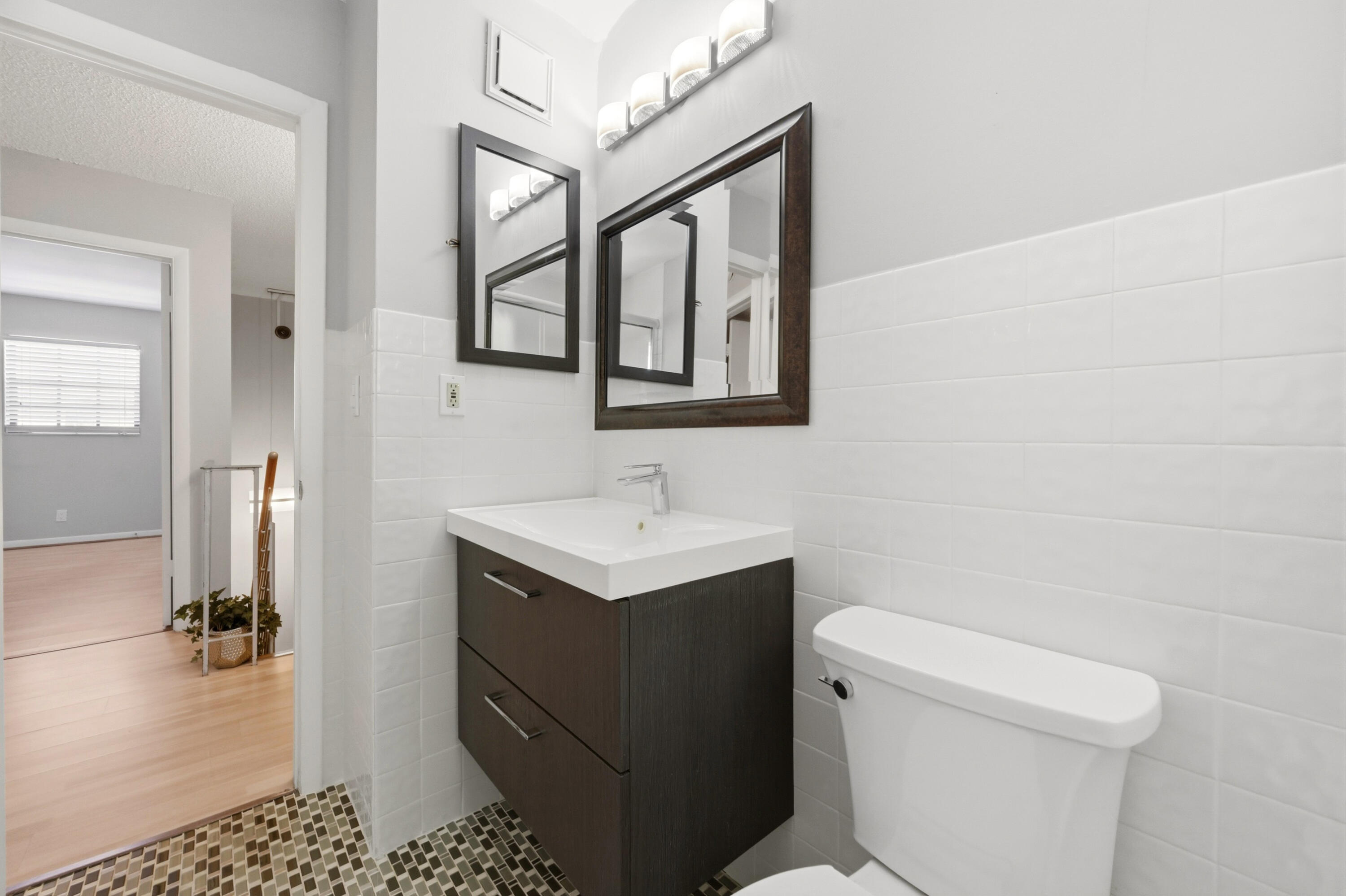 ANNIES CASTLE CONDO - Residential
