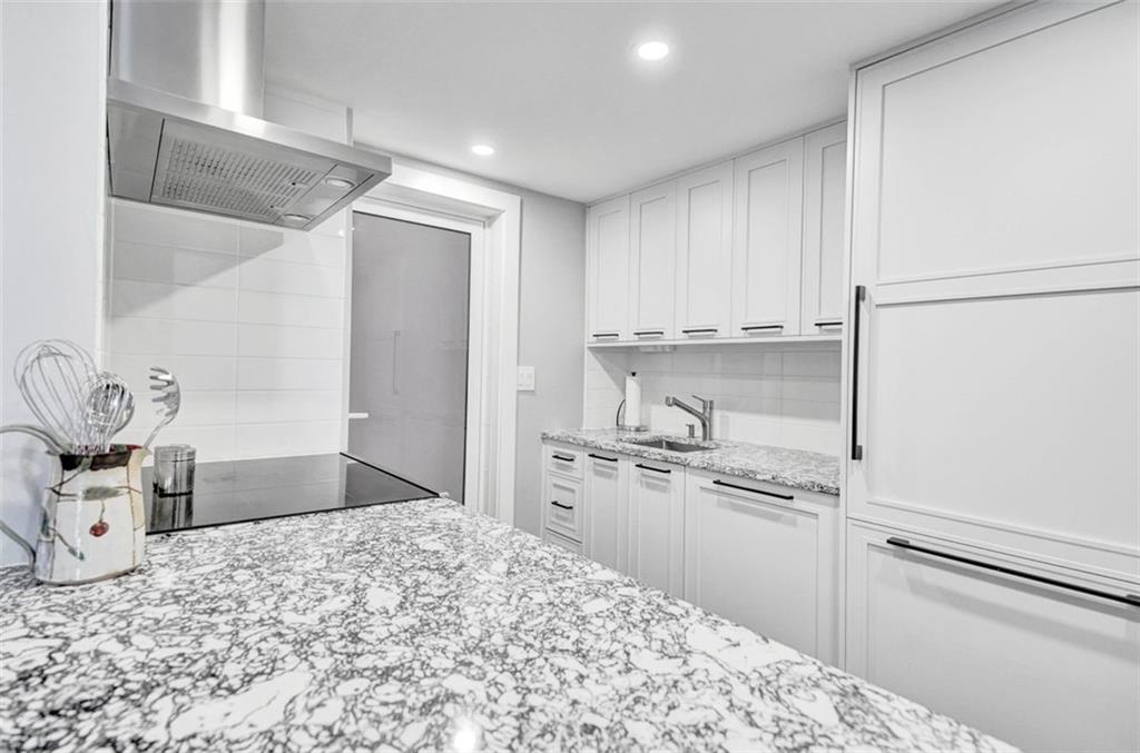 1750 Las Olas Co-Op - Residential