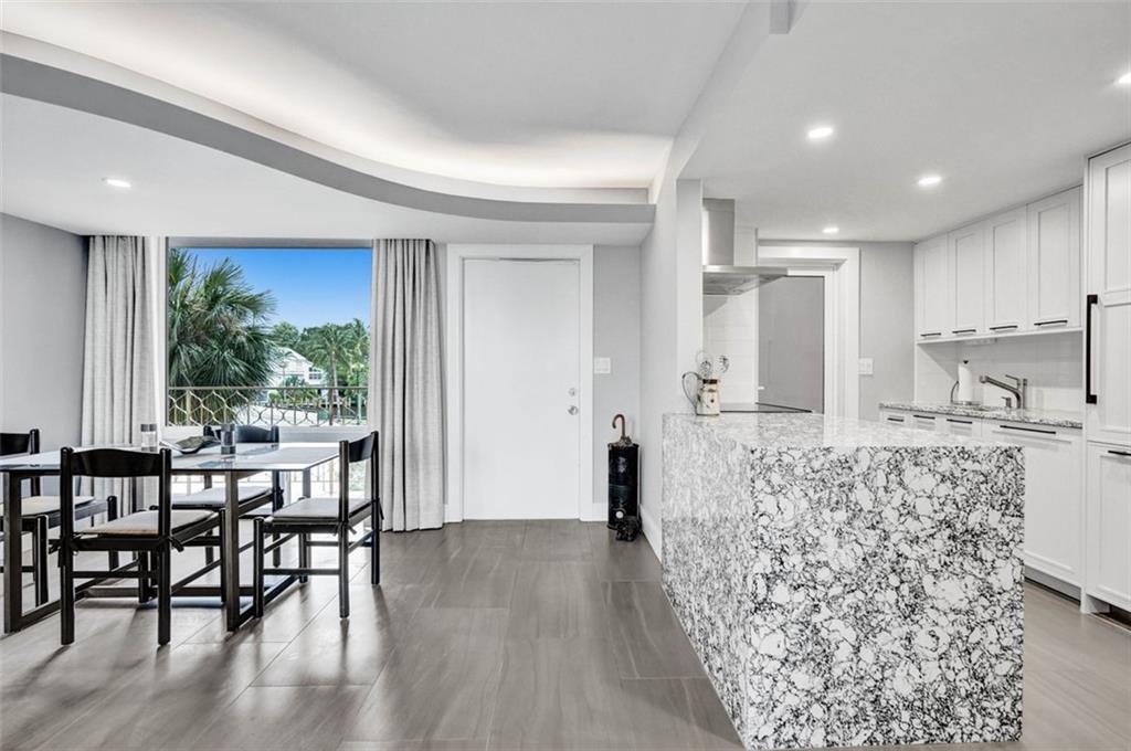 1750 Las Olas Co-Op - Residential