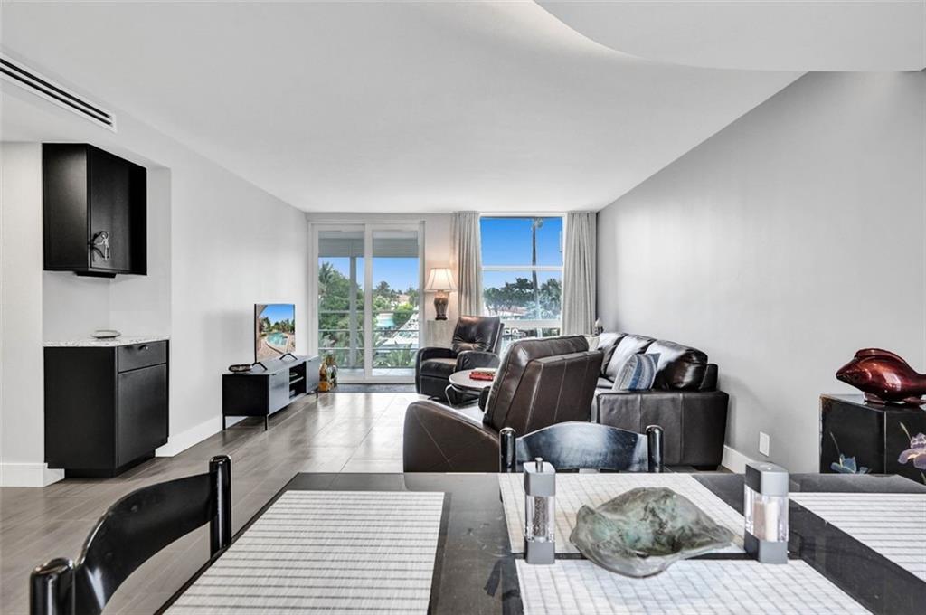 1750 Las Olas Co-Op - Residential