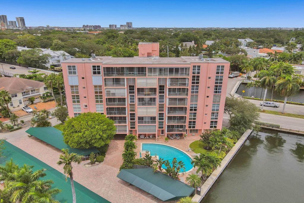 1750 Las Olas Co-Op - Residential