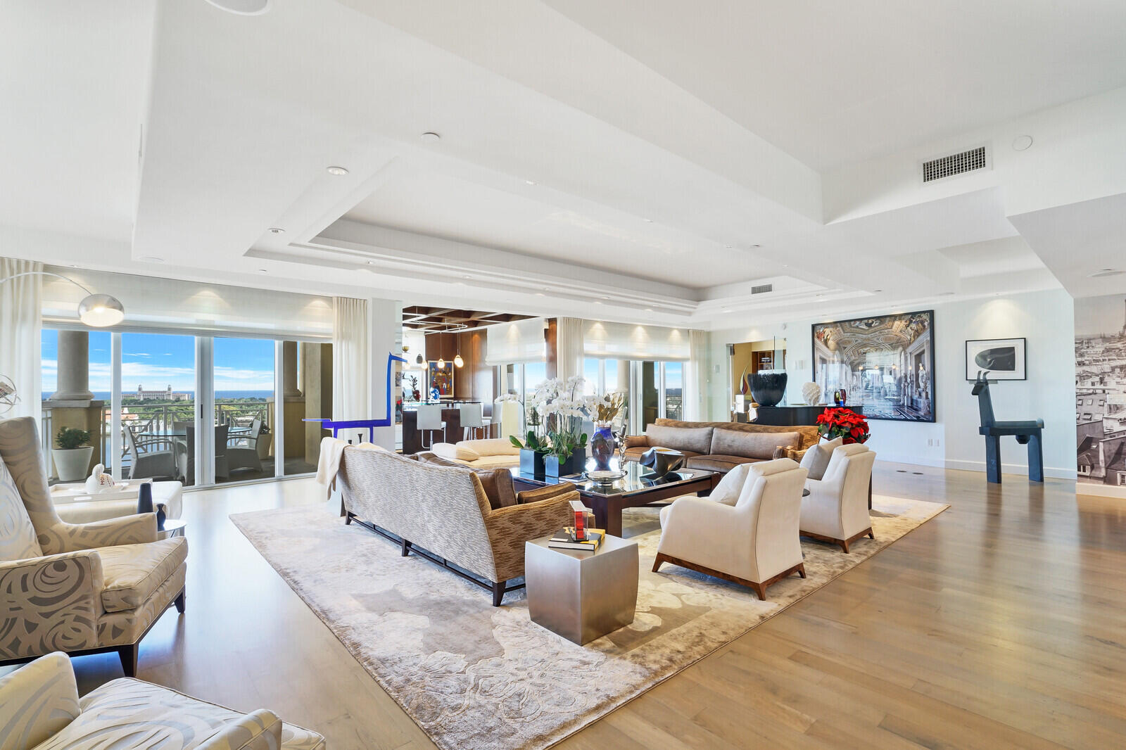 ESPLANADE GRANDE CONDO - Residential