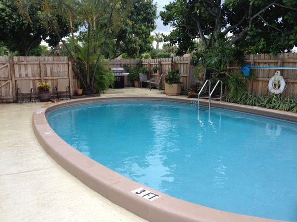 Camelot Shores - Residential