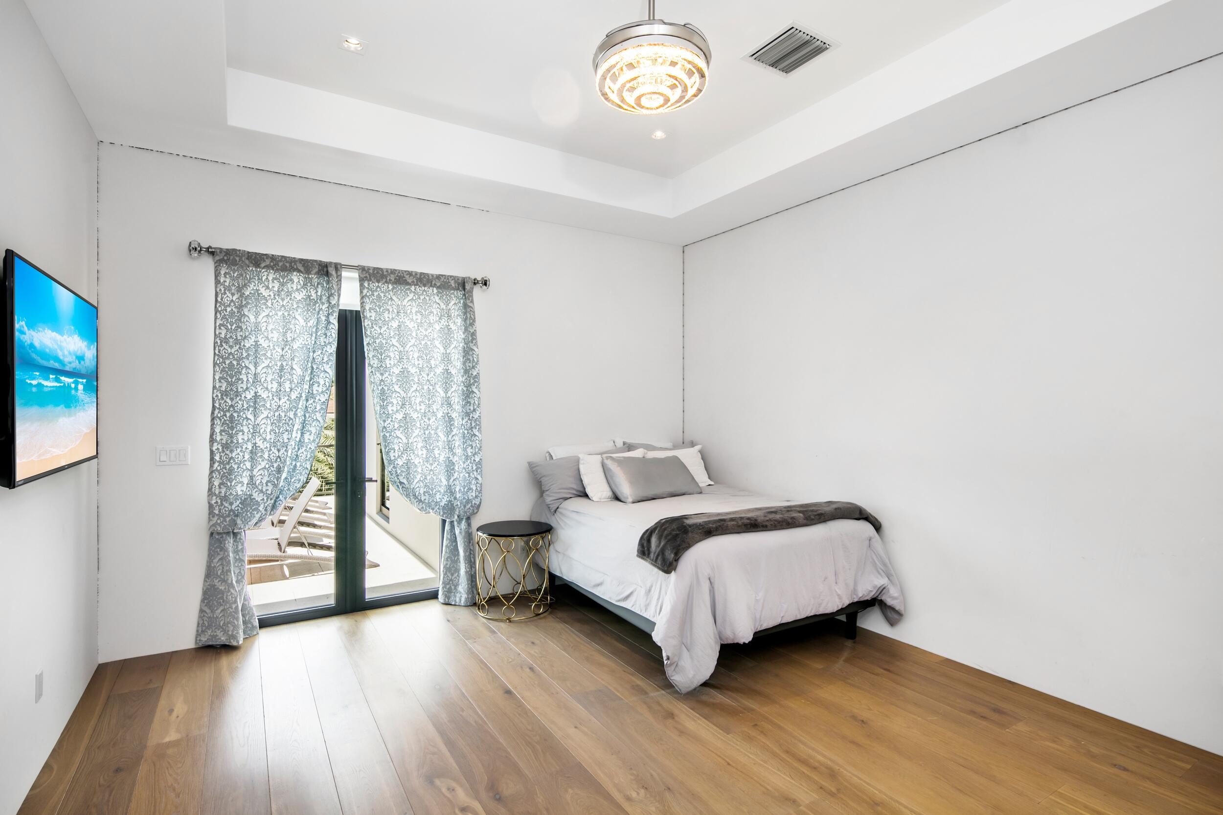 FRENCHMANS CREEK PAR B - Residential