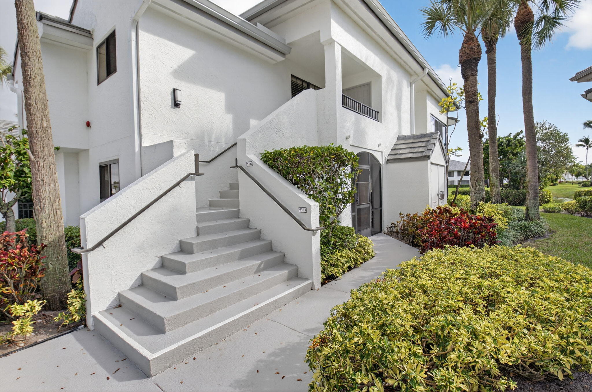 GLENEAGLES CONDO III - Residential