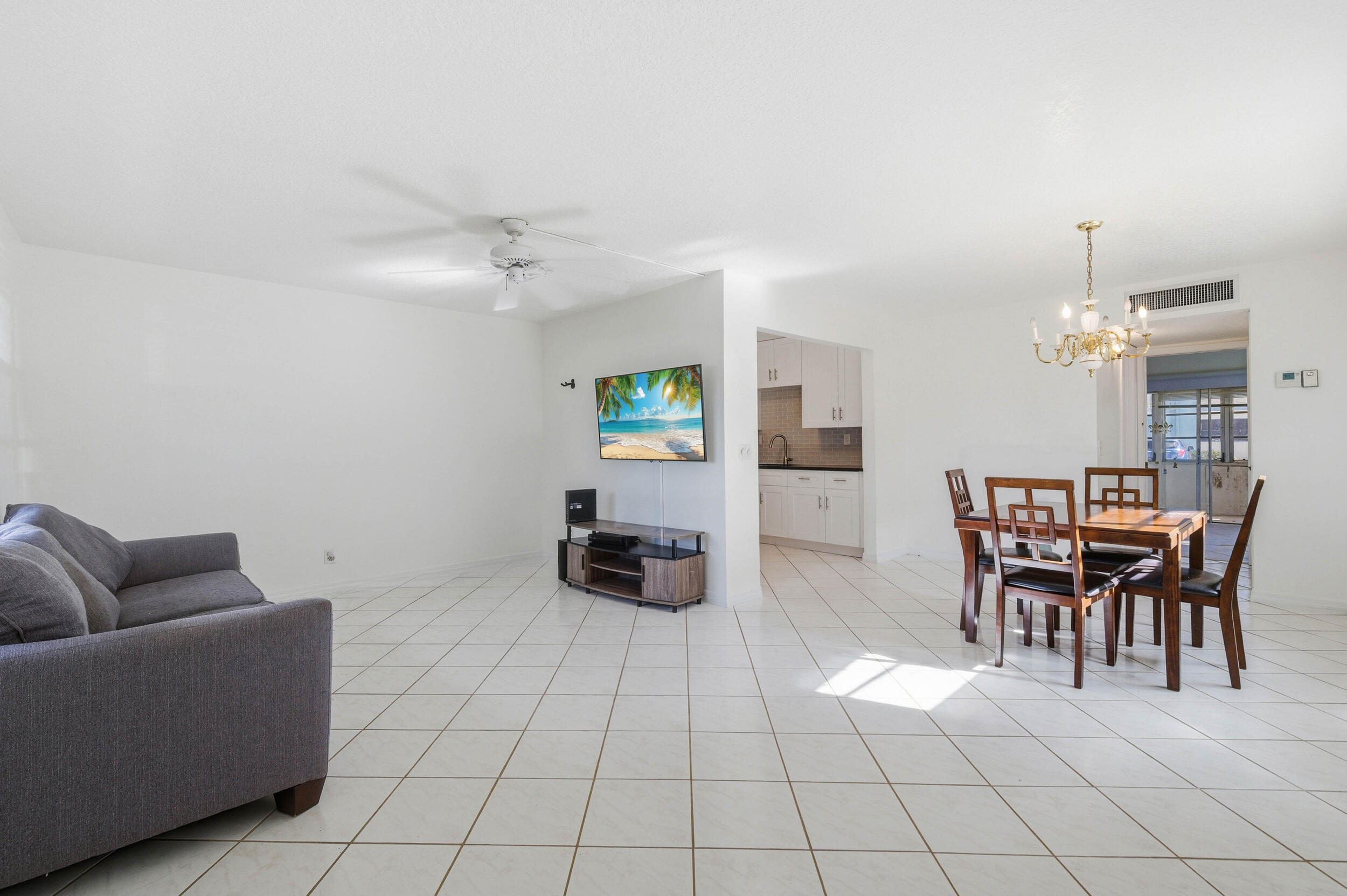 KINGS POINT BURGUNDY CONDOS - Residential