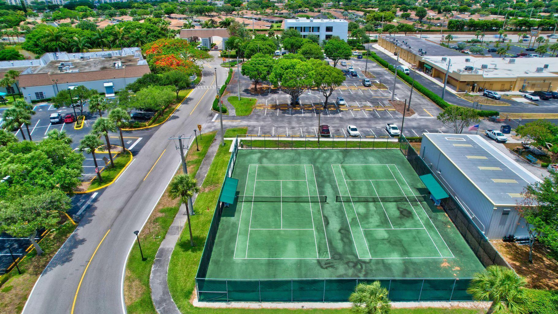 KINGS POINT BURGUNDY CONDOS - Residential