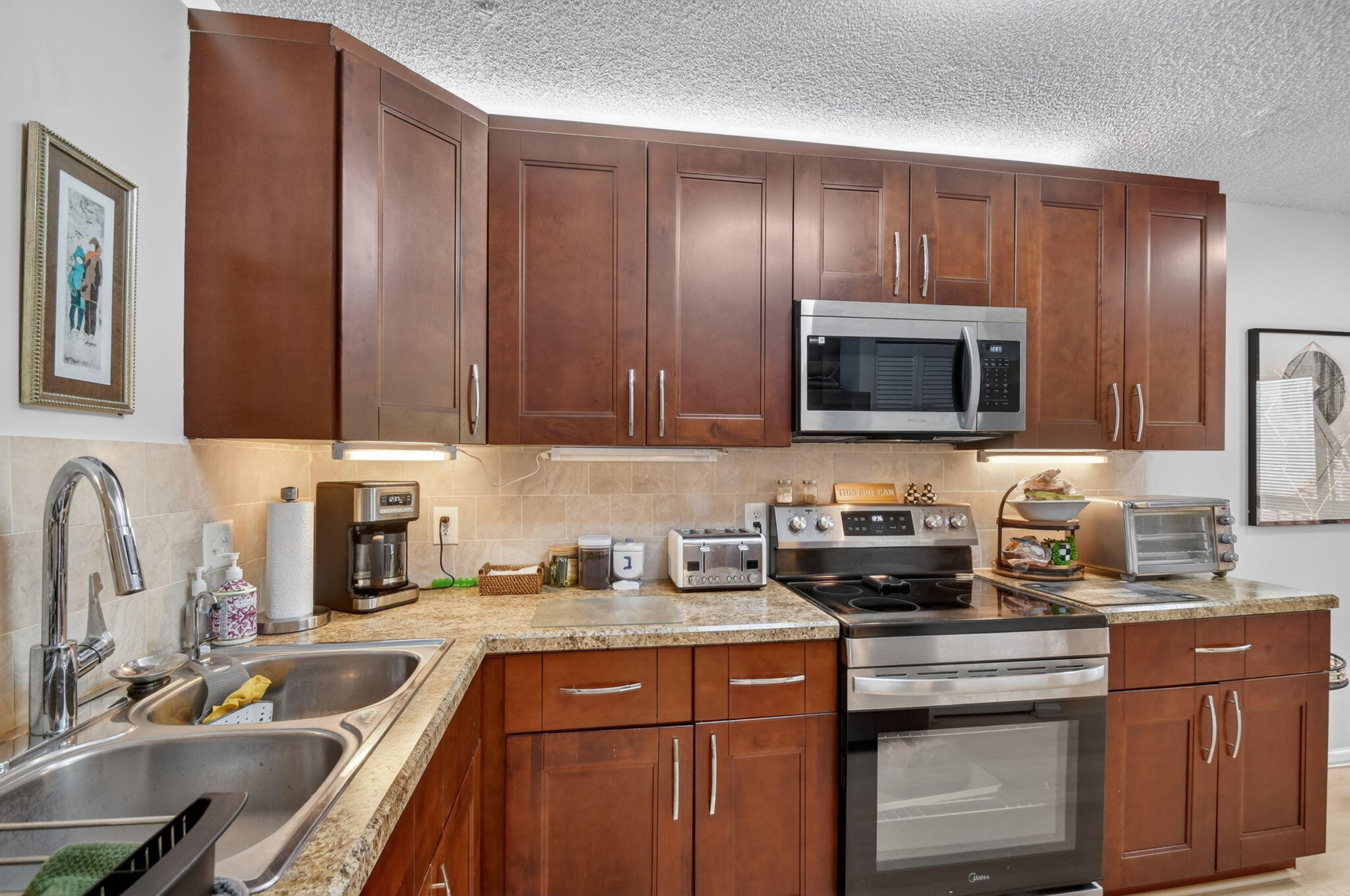 LAKESIDE CONDO 3 OF BANYAN SPRINGS - Residential