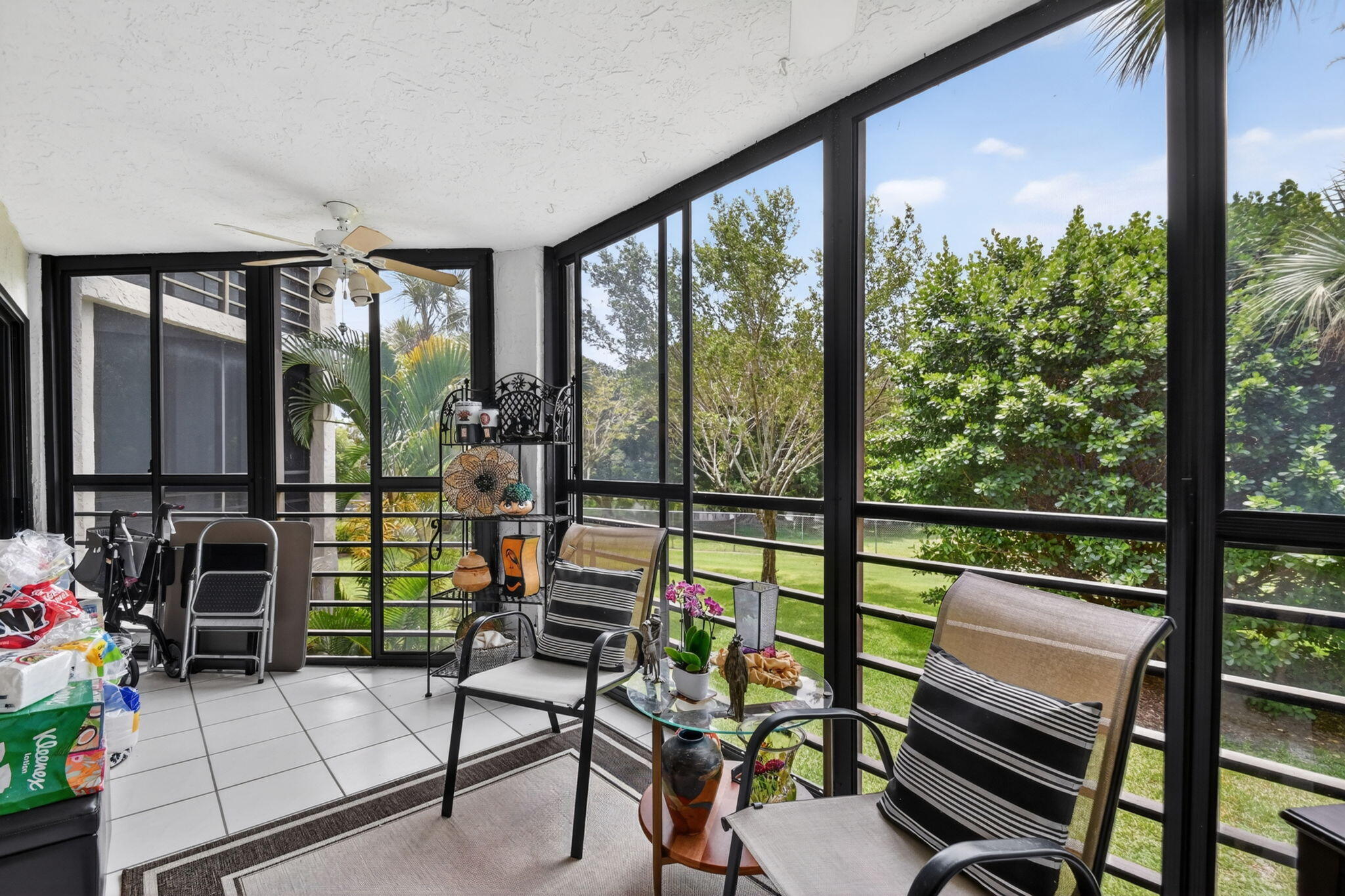 LAKESIDE CONDO 3 OF BANYAN SPRINGS - Residential