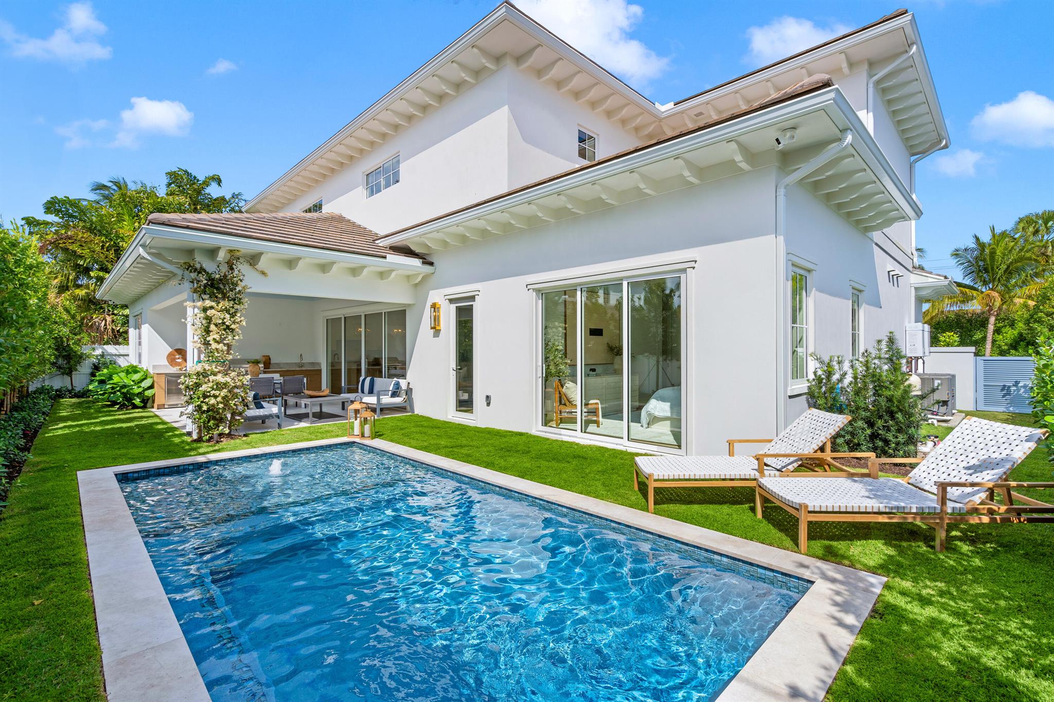 MONCEAUX - Residential