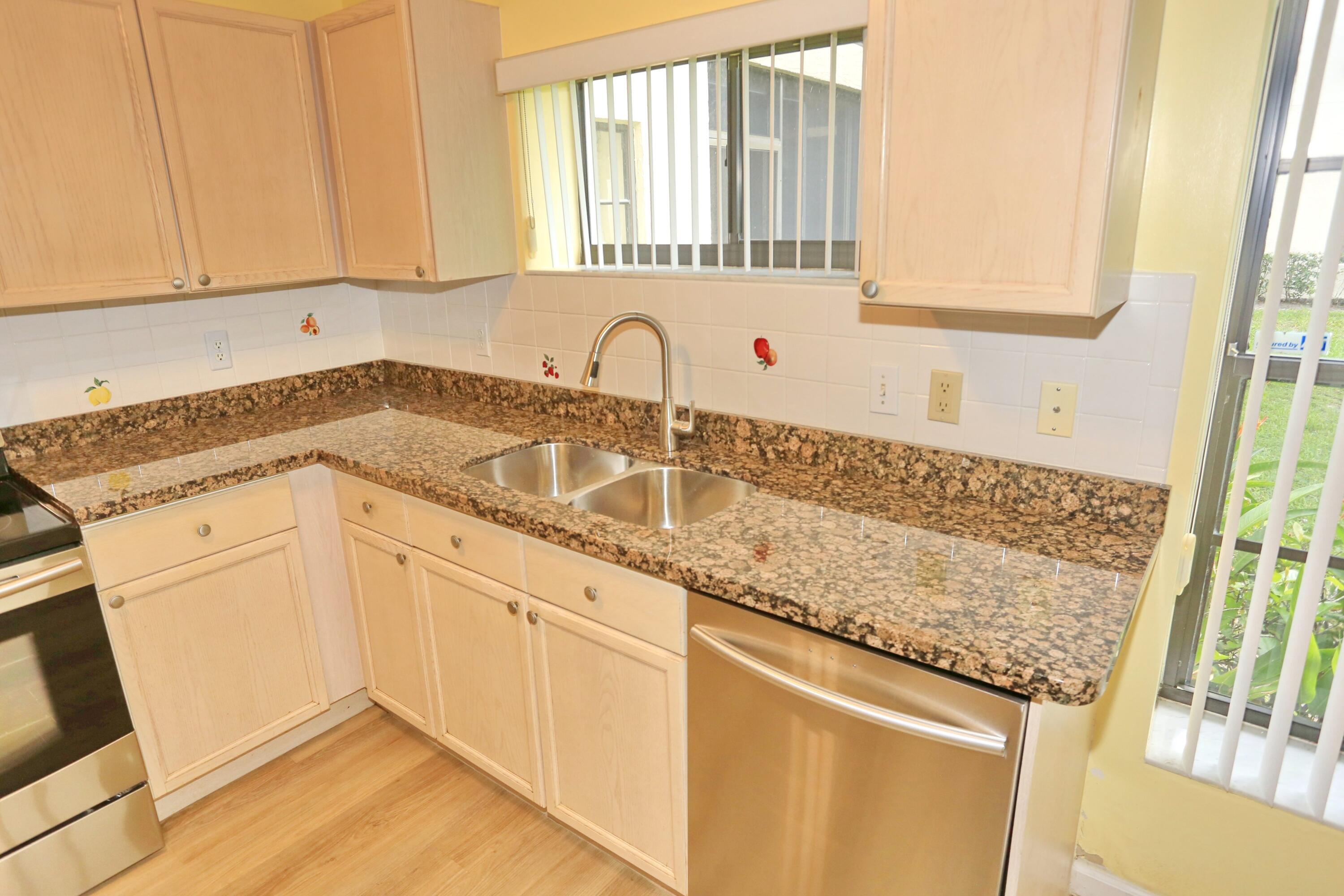 PARK POINTE 2 - Residential