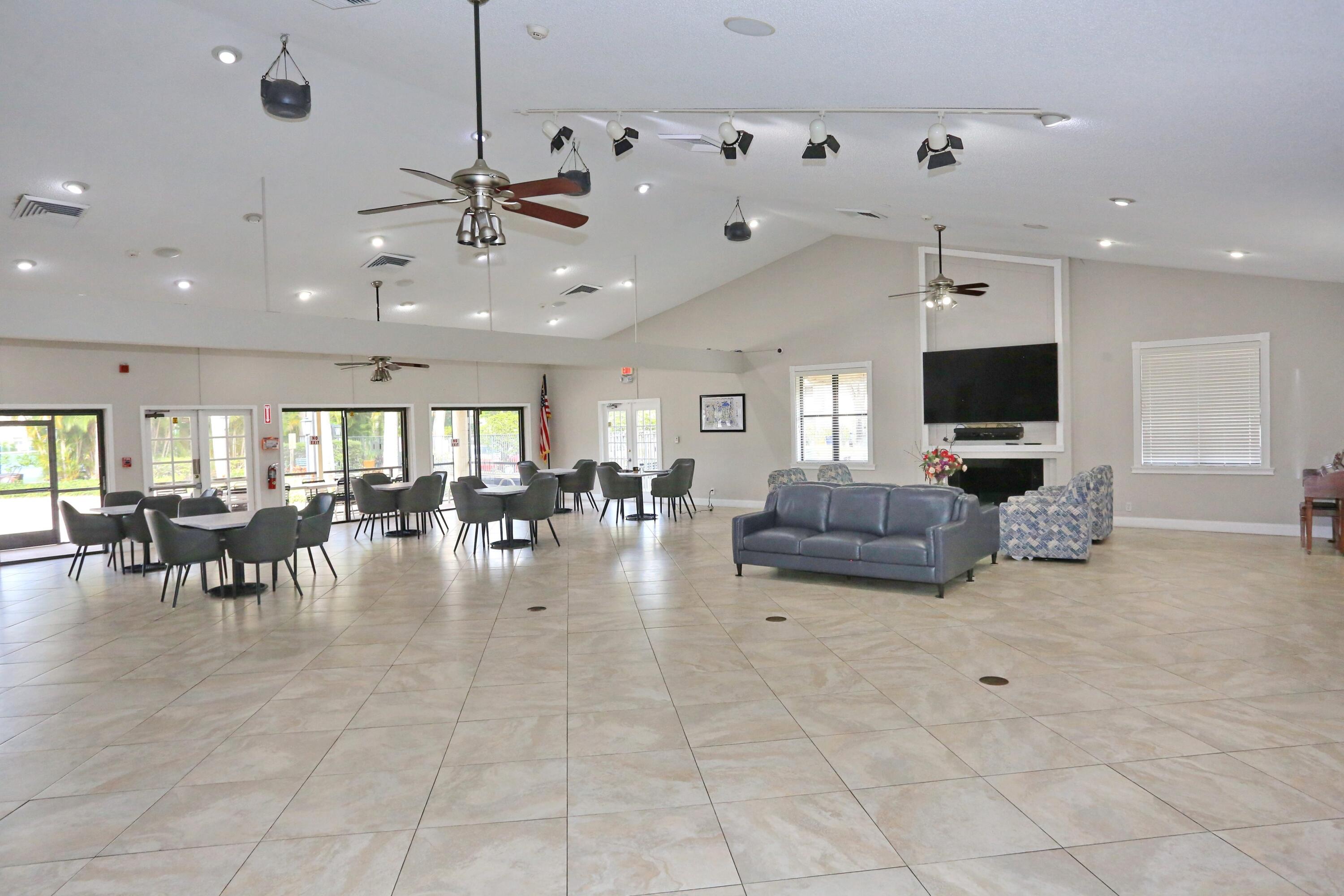PARK POINTE 2 - Residential
