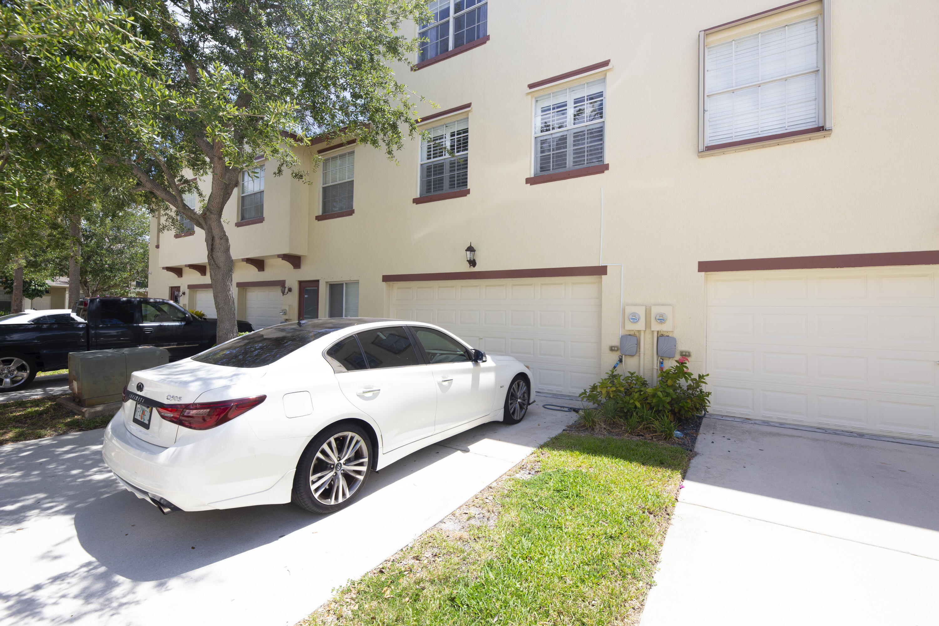 EAST LAKE VILLAGE NO 2 - Residential
