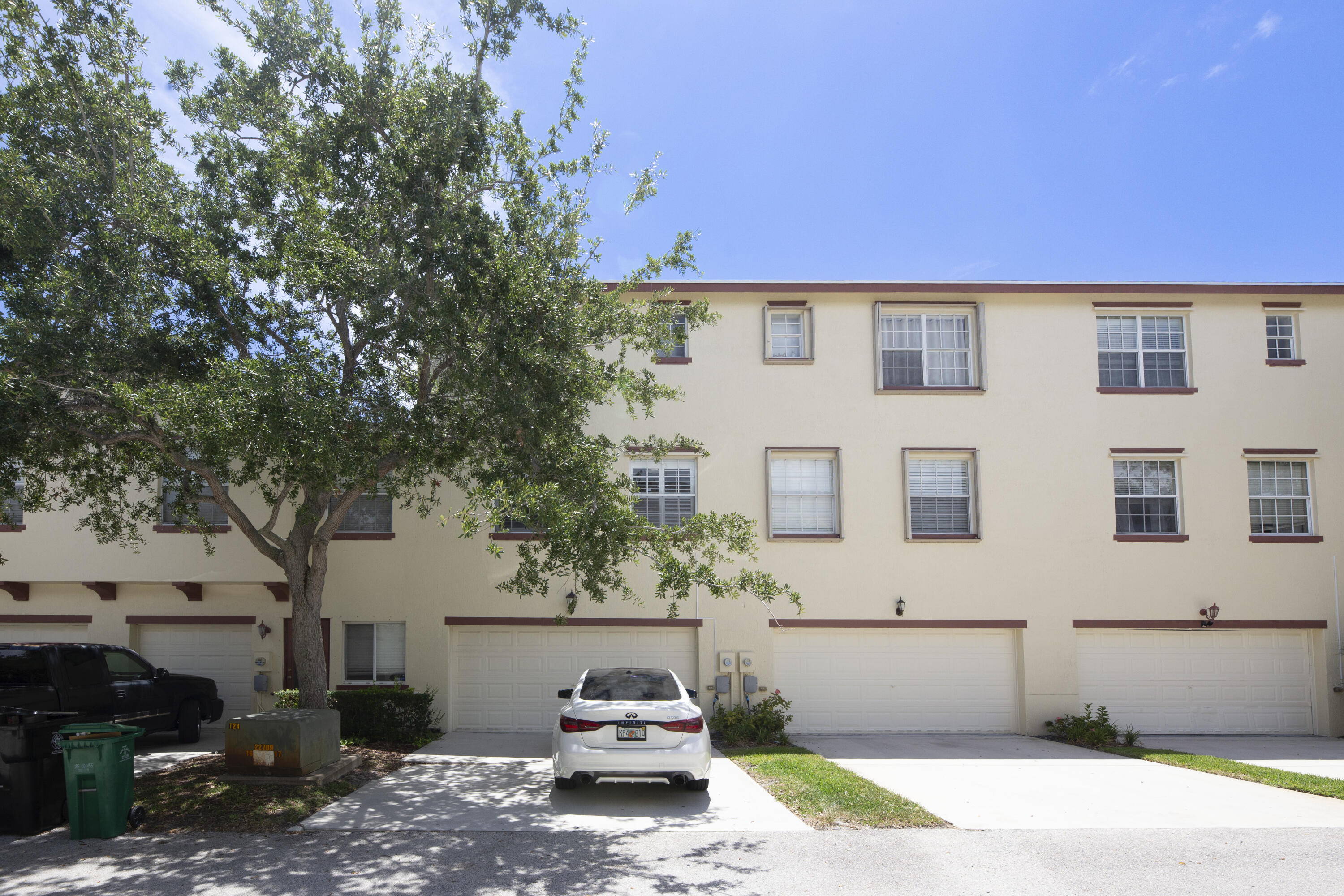 EAST LAKE VILLAGE NO 2 - Residential