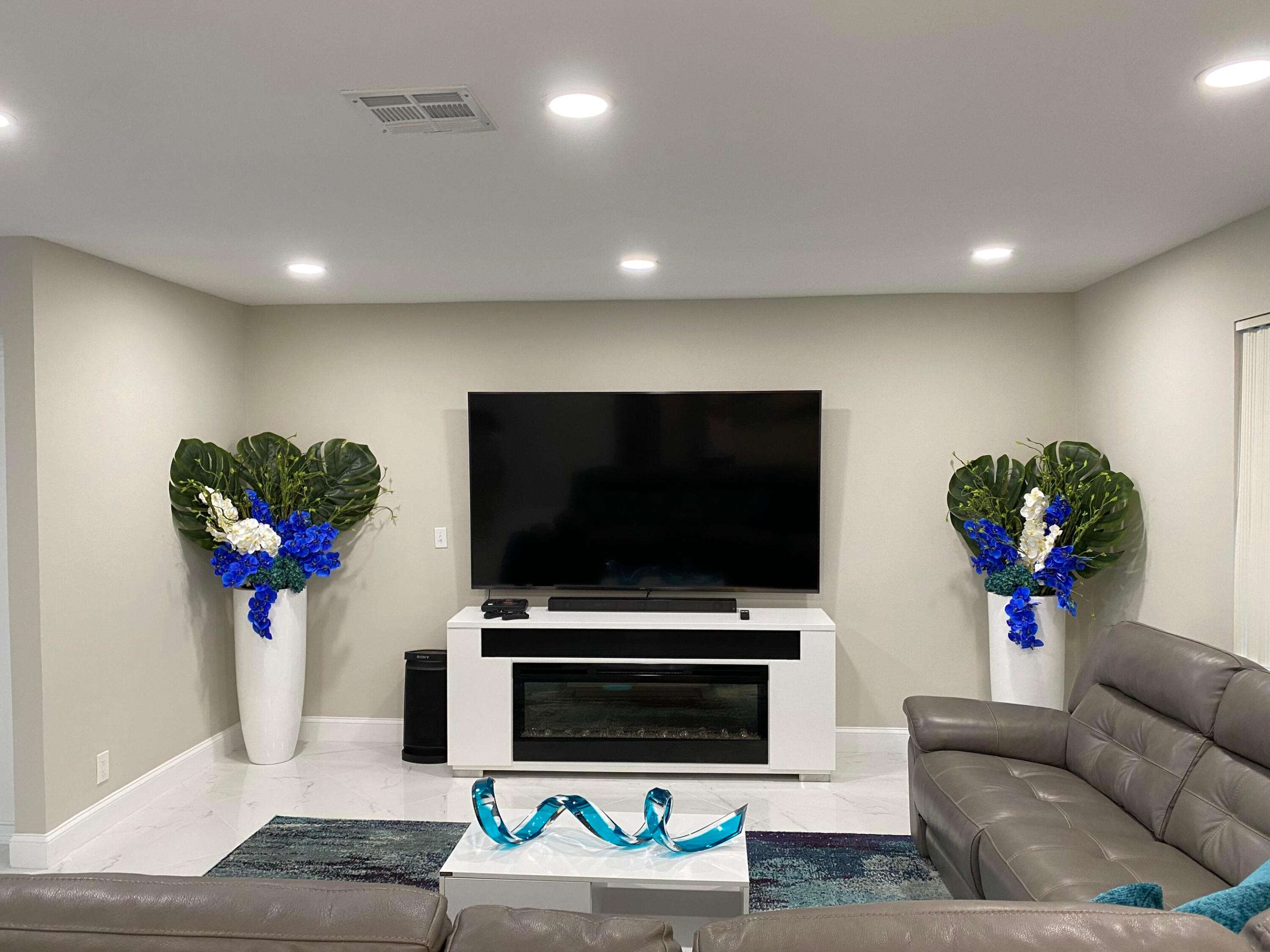 WATERWAY ESTATES SEC THREE - Residential Lease