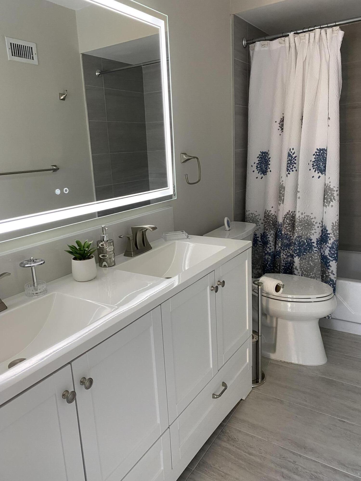 WATERWAY ESTATES SEC THREE - Residential Lease
