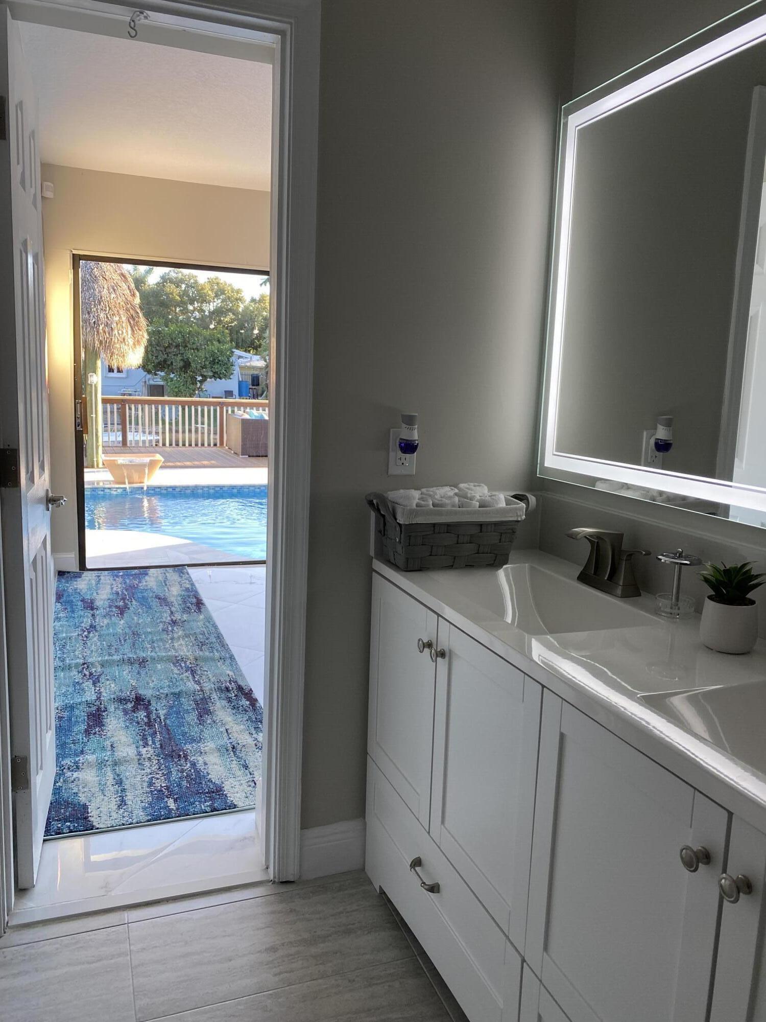 WATERWAY ESTATES SEC THREE - Residential Lease