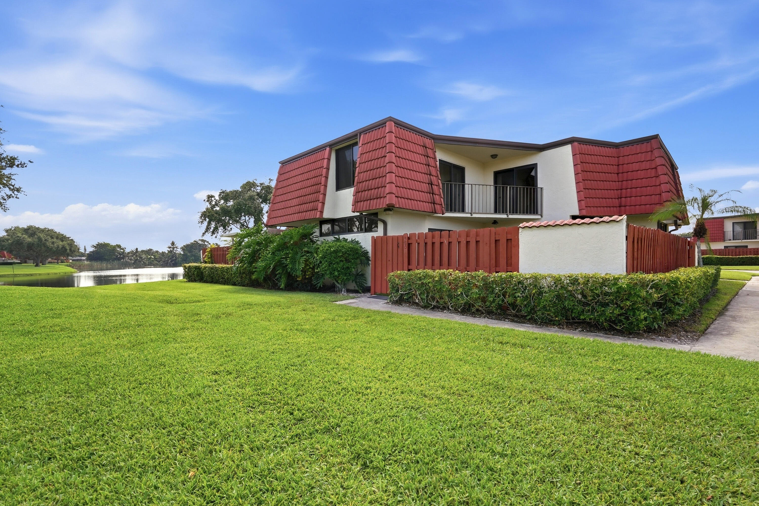 SOMERSET - Residential