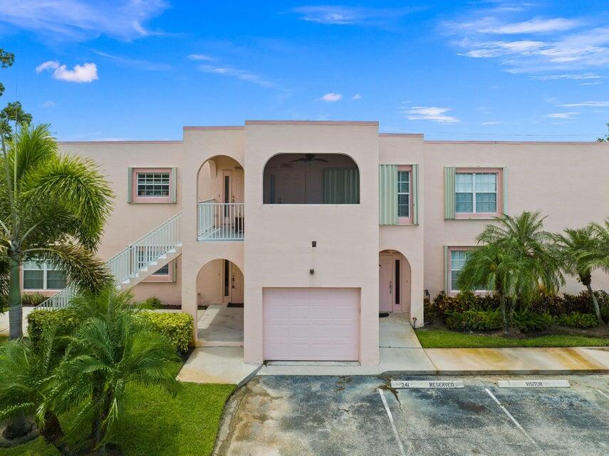 MEADOWS AT PORT ST LUCIE BUILDINGS L/M - Residential