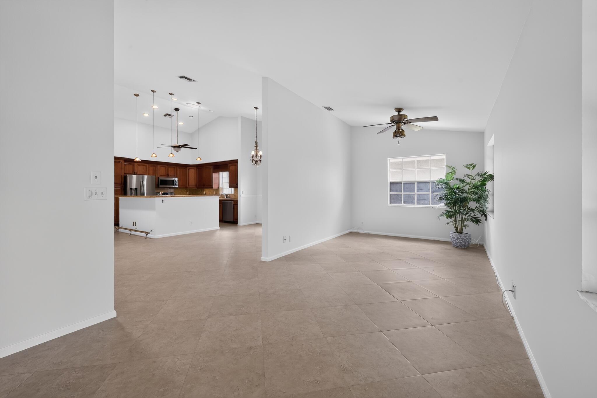 CYPRESS LAKES PLAT 10 - Residential